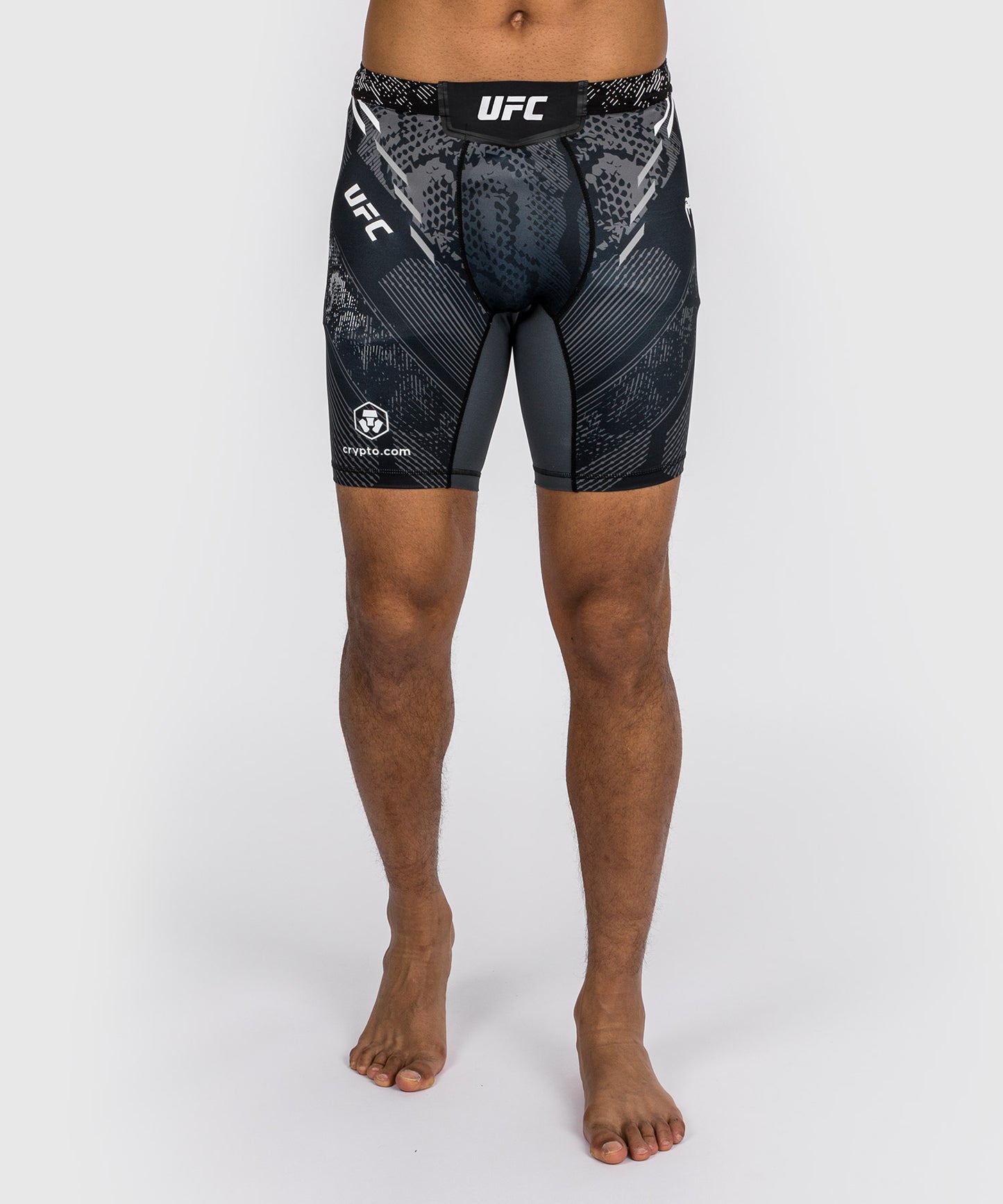 UFC Adrenaline by Venum Authentic Fight Night Short Vale Tudo für Männer - Schwarz