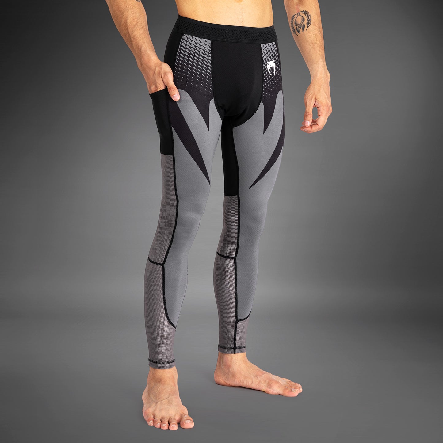 Venum Attack Herren Gamaschen - Schwarz
