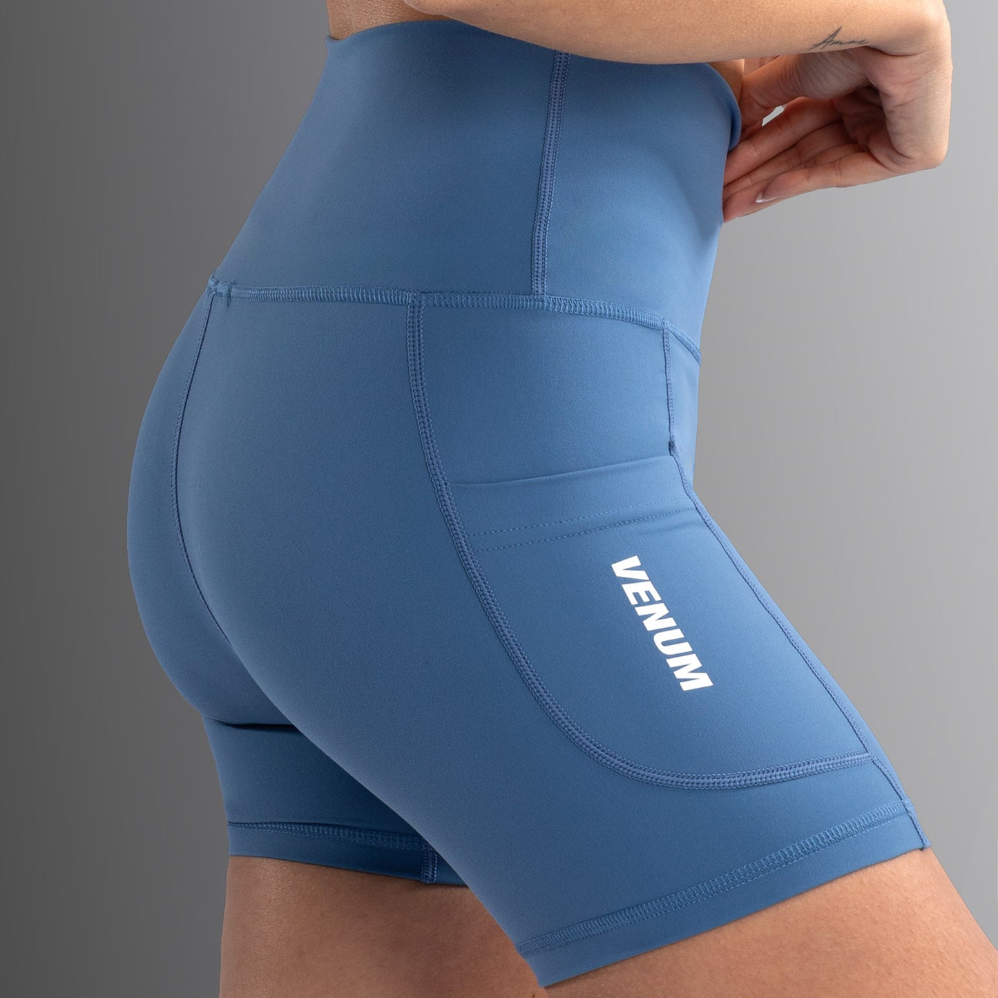 Venum Essential Damen Fahrradhose - Sturmblau