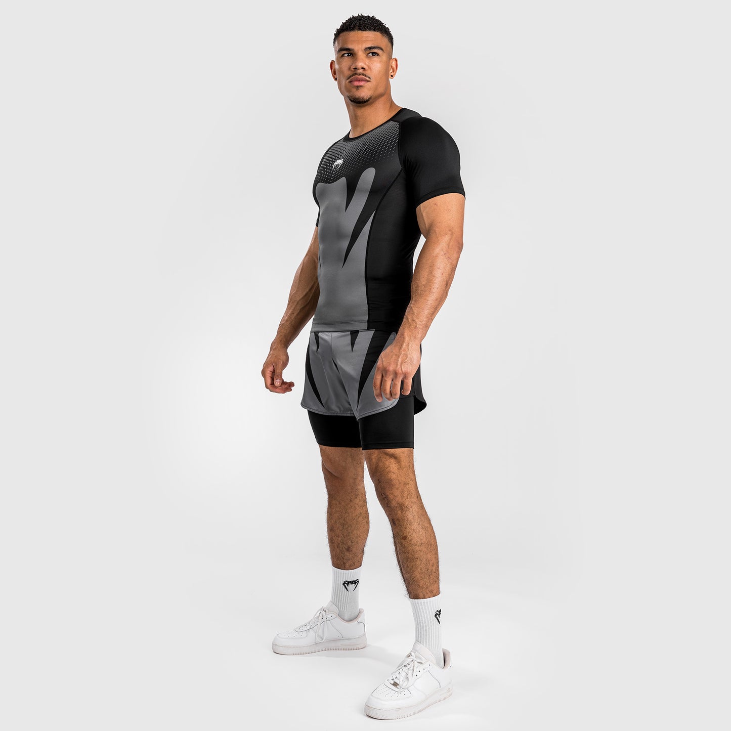 Venum Attack Herren Kurzarm Rashguard - Schwarz/Grau
