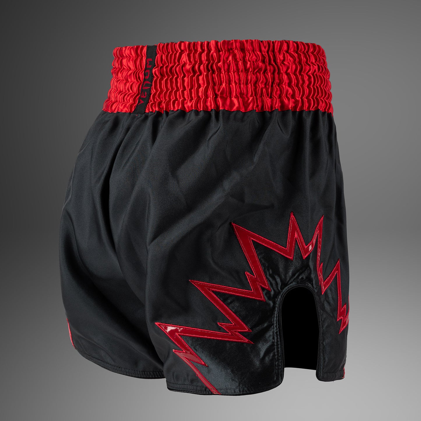 Venum Inferno Muay Thai Shorts - Kohlegrau/Rot