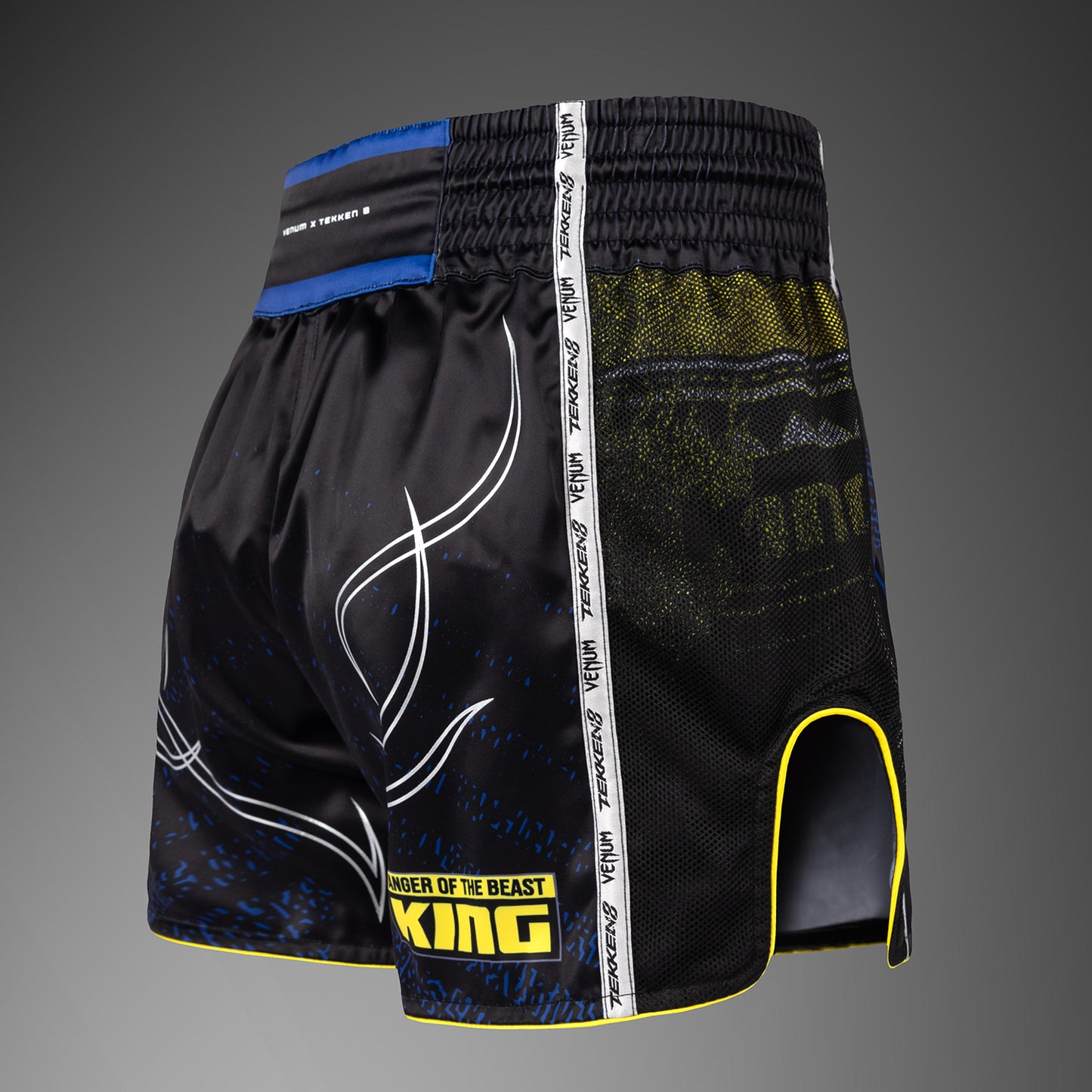 Venum x TEKKEN 8 Muay‑Thai‑Shorts - King - Schwarz/Gelb