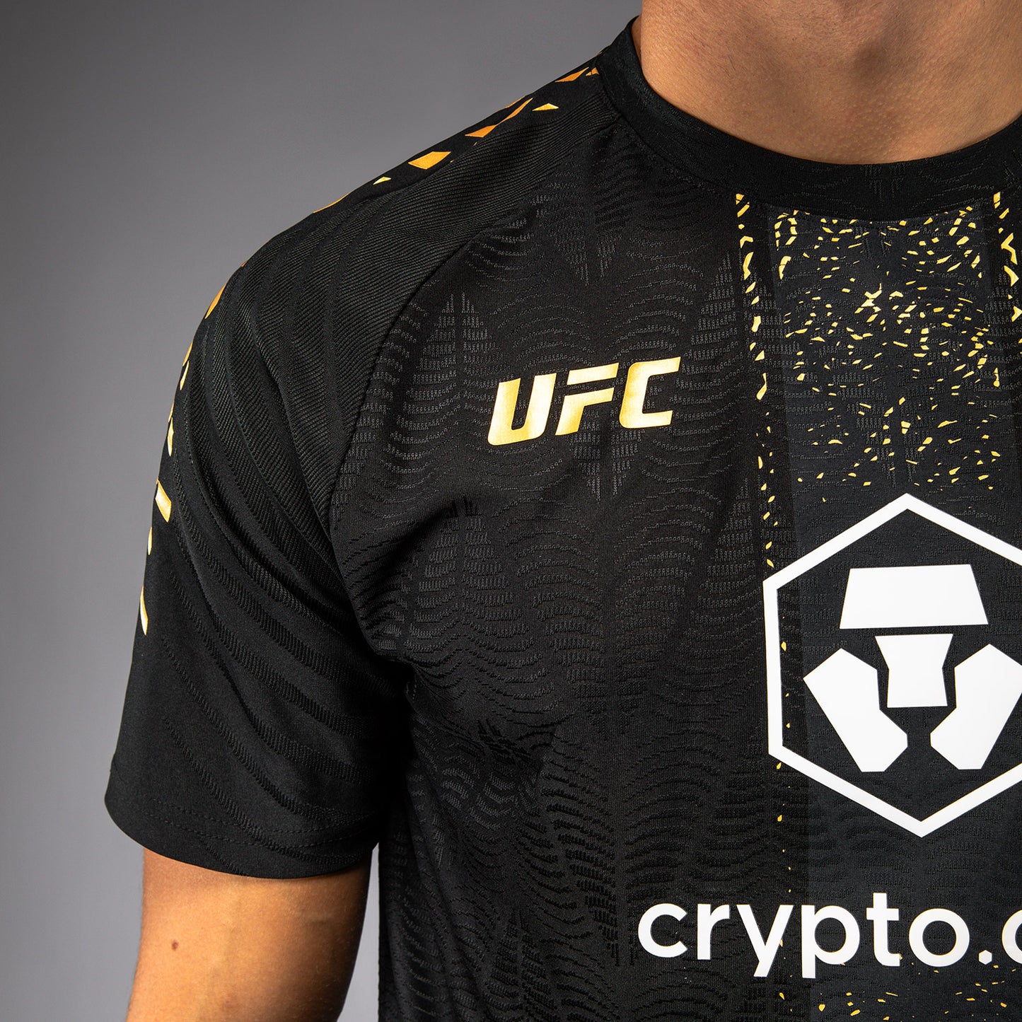 UFC Zenith by Venum Authentic Fight Night Offizielles Walkout-Trikot Herren - Champion