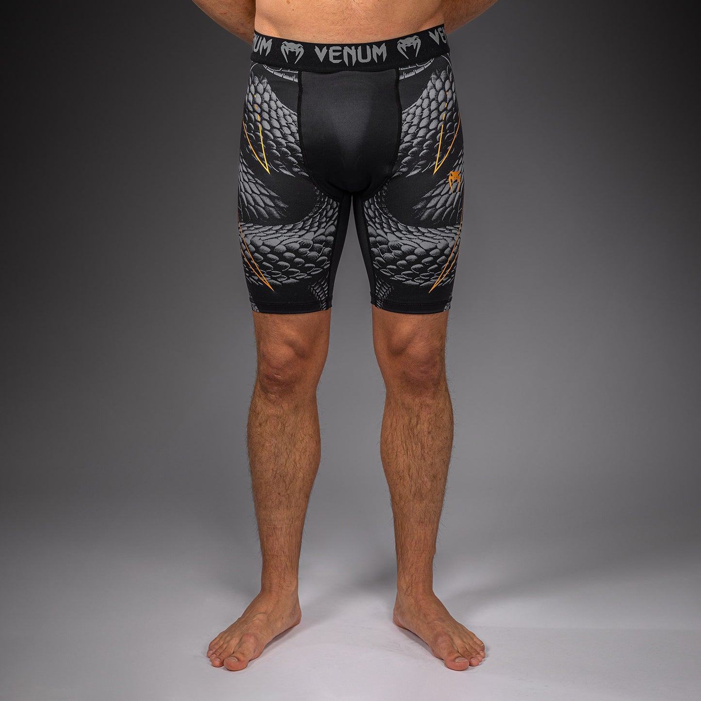 Venum Matupa Kompressionsshort - Schwarz/Grau/Gold