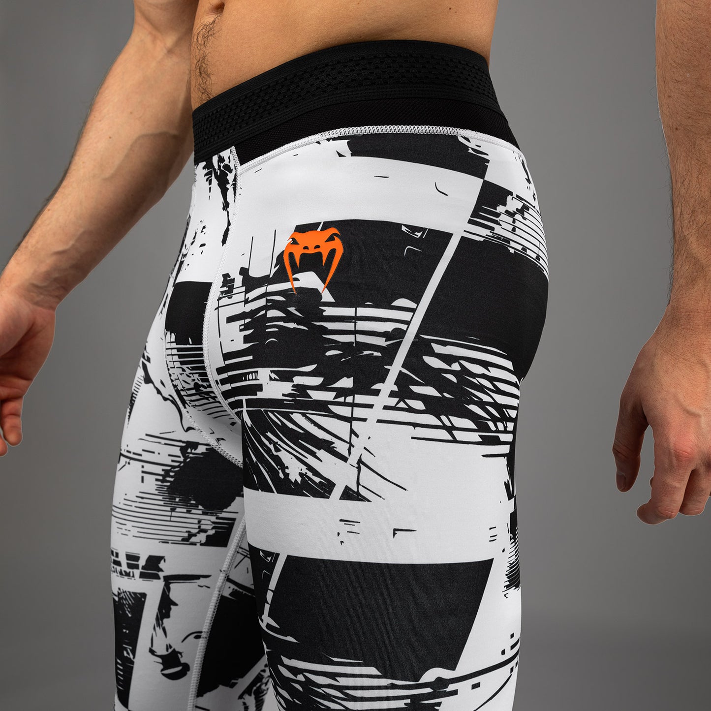 UFC Zenith by Venum Authentic Fight Week Performance Tight Herren - Weiß