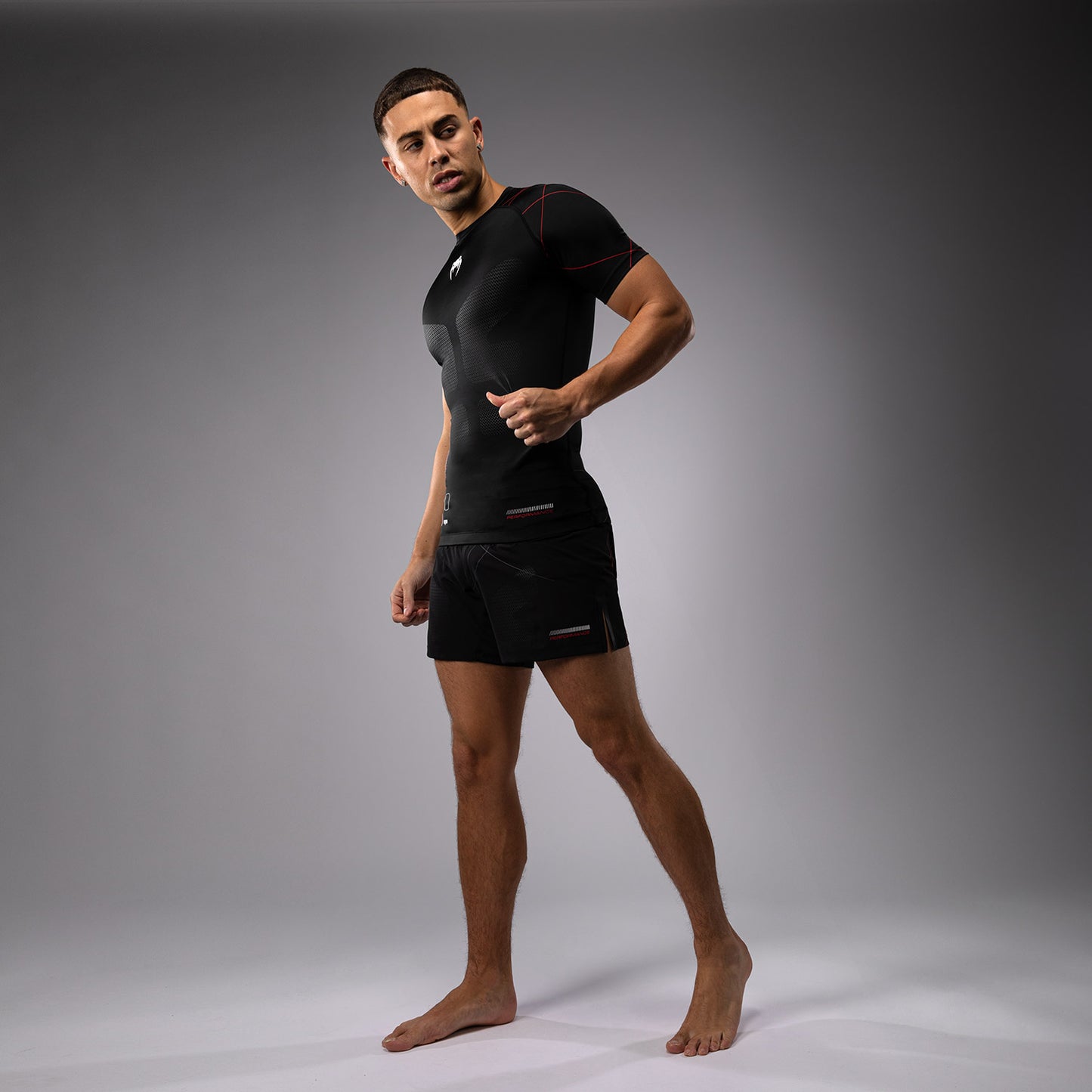 Venum Tactical XT Kurzärmeliger Rashguard für Männer - Schwarz/Feuerrot