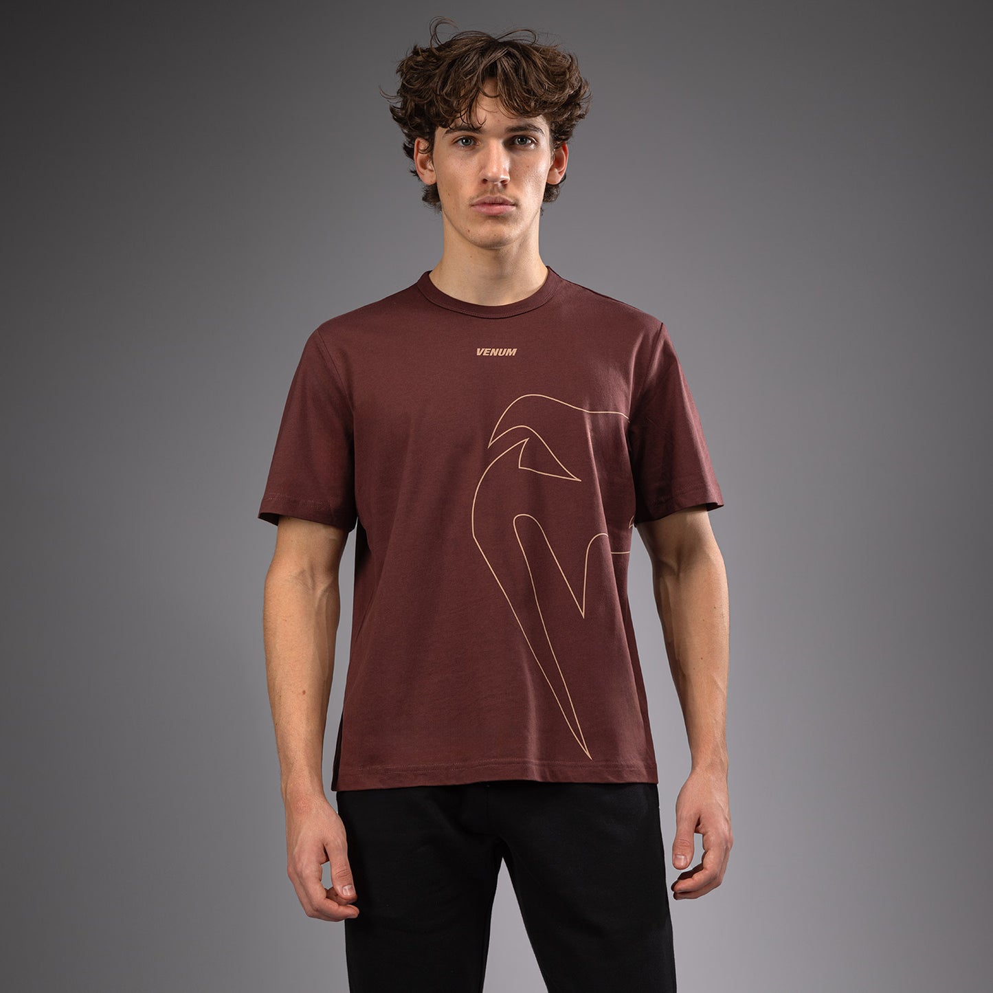 Venum Giant Connect T-Shirt - Schokoladenbraun