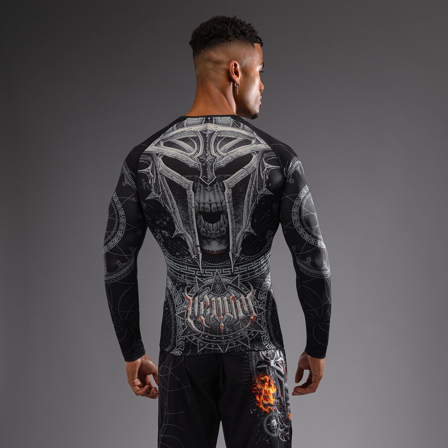 Venum Gladiator 5.0 Herren Langarm Rashguard - Schwarz/Silber