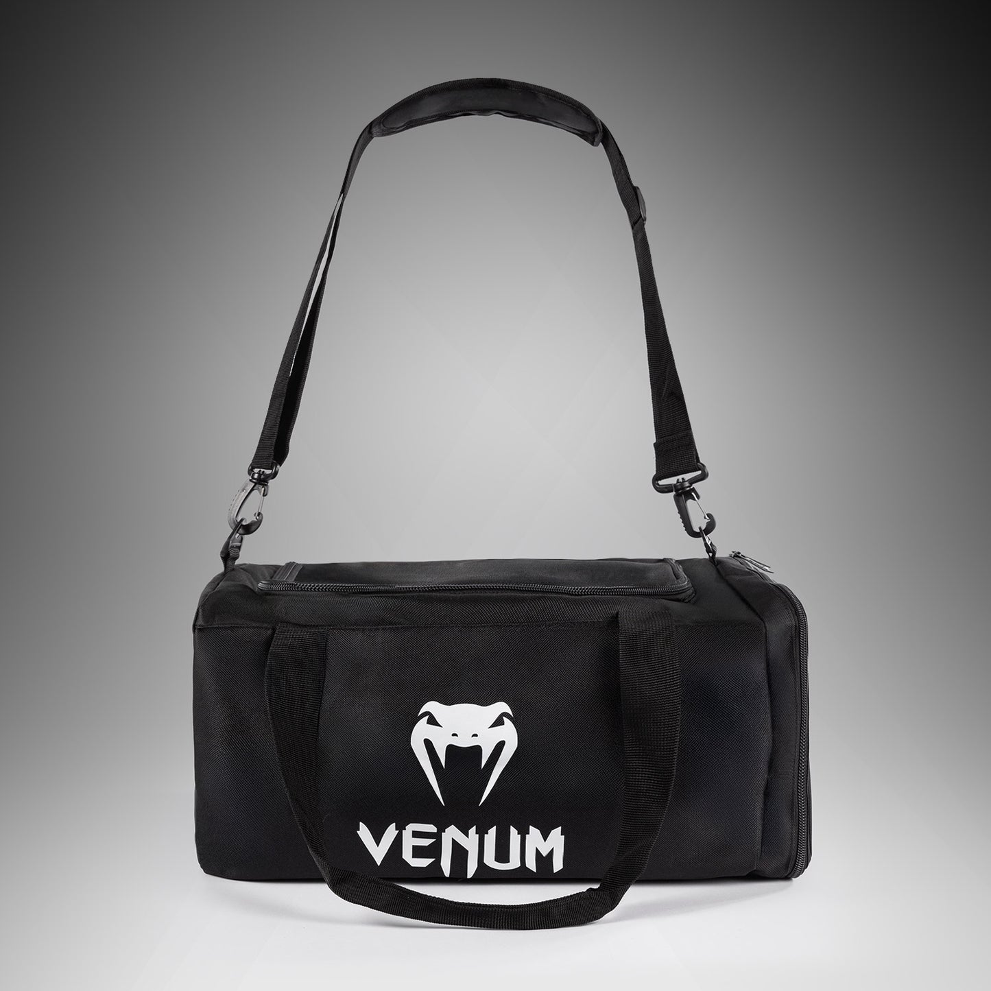 Venum Essential Sporttasche (61L) - Schwarz