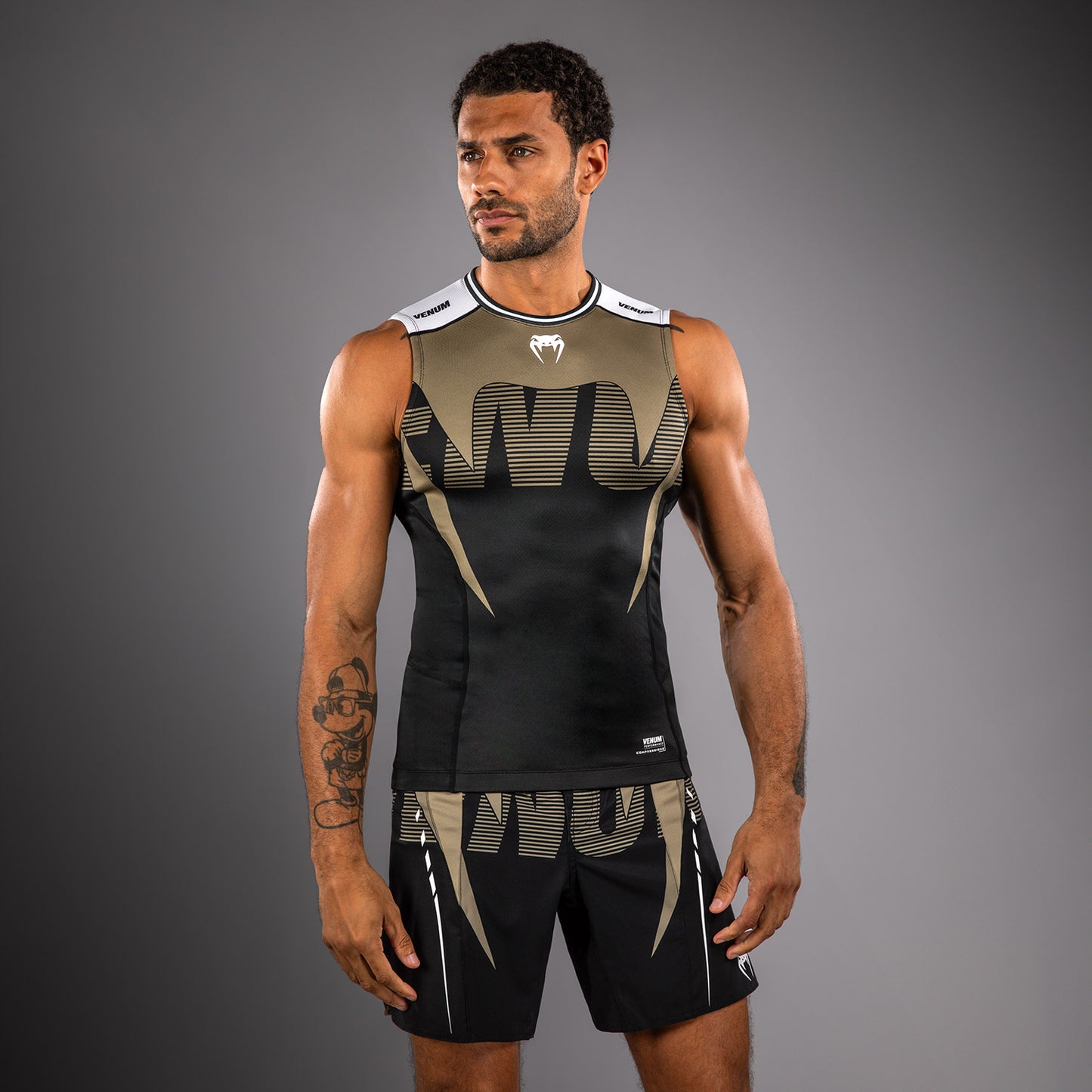 Venum Adrenaline Ärmellose Rashguards – Schwarz/Sand