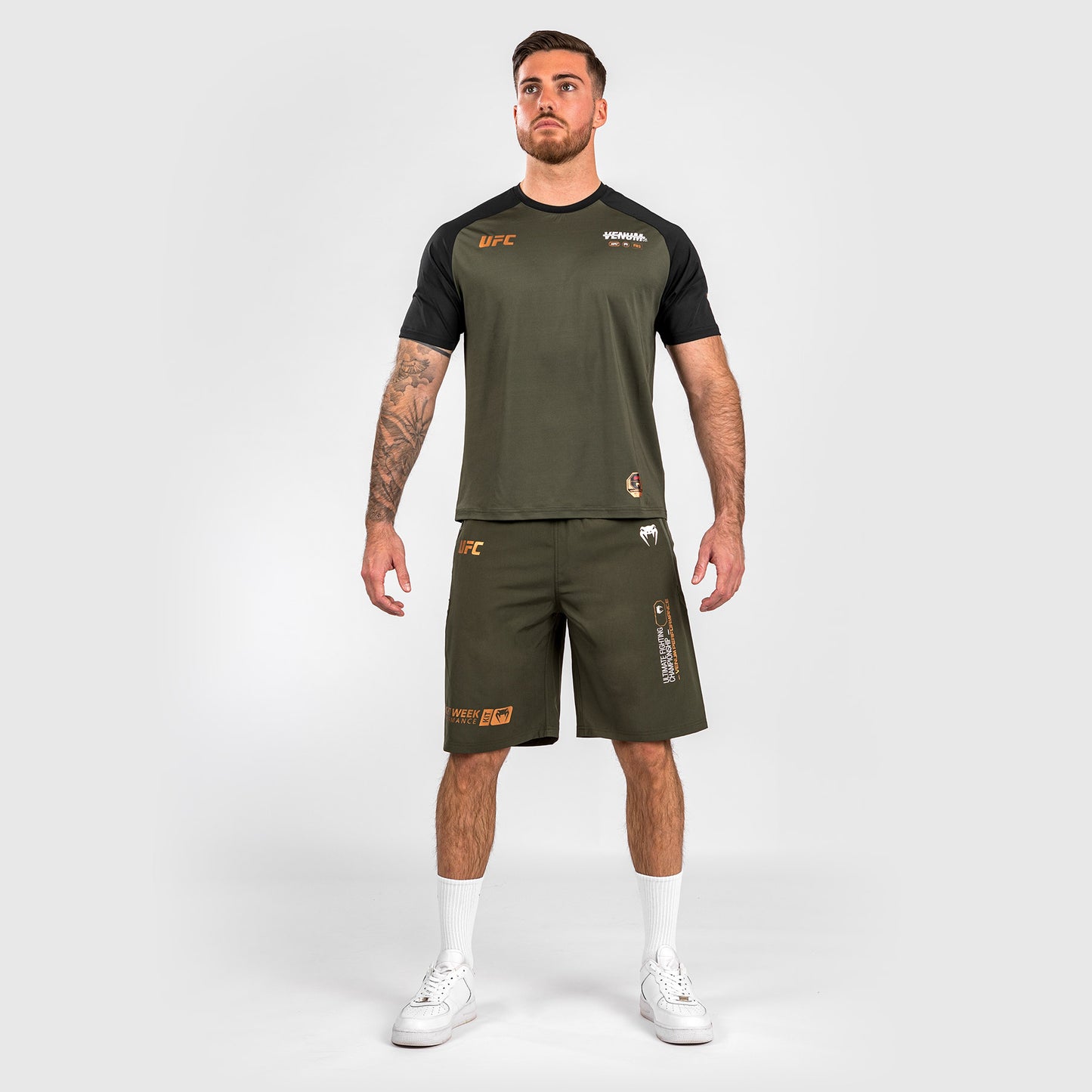UFC Adrenaline by Venum Fight Week Herren Performance Shorts - Khaki/Bronze