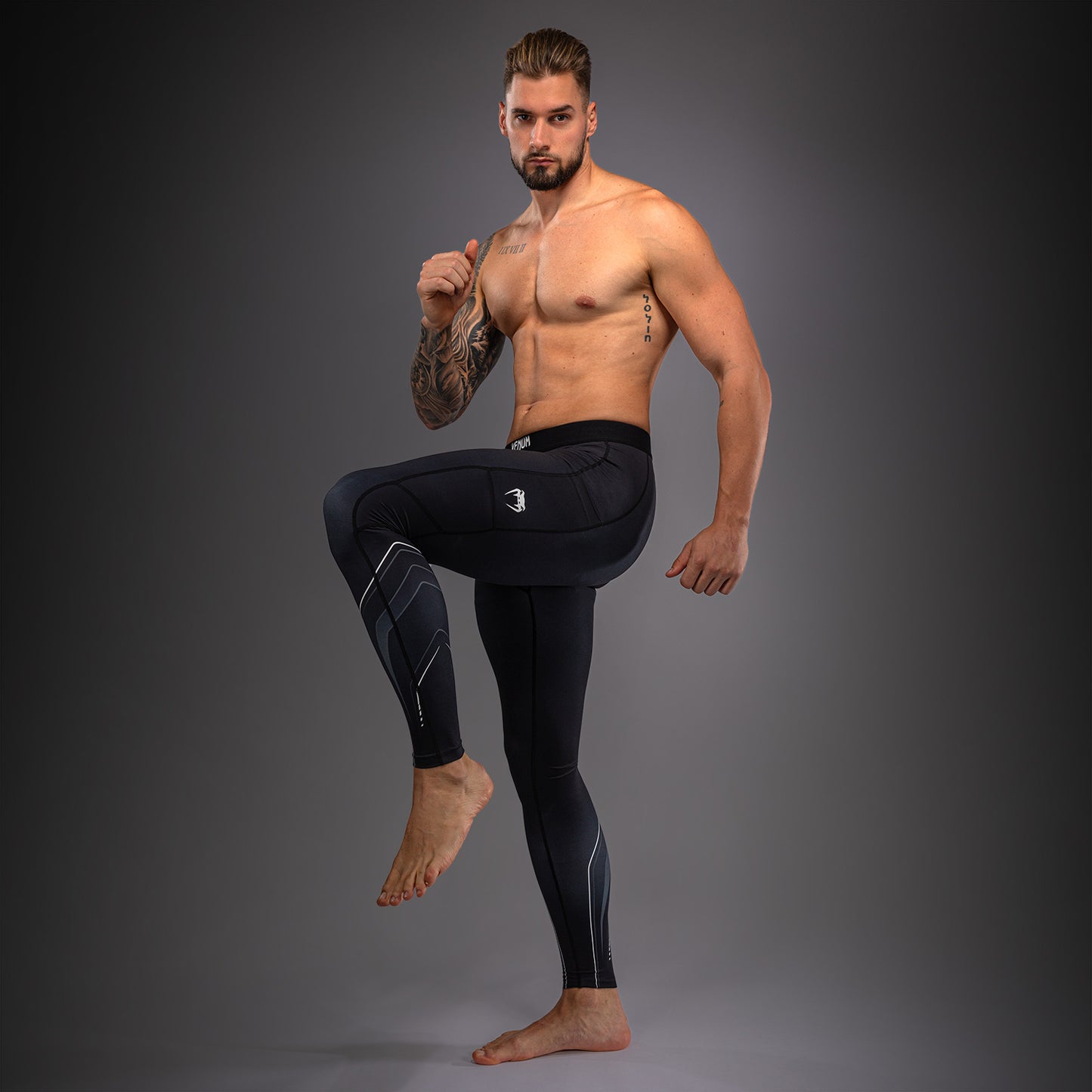 Venum Streamline Spats – Schwarz/Weiß