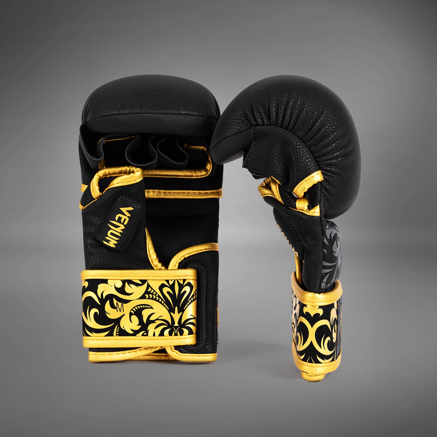 Venum x Topuria Unmatched Edition MMA Sparring Handschuhe - Schwarz/Gold