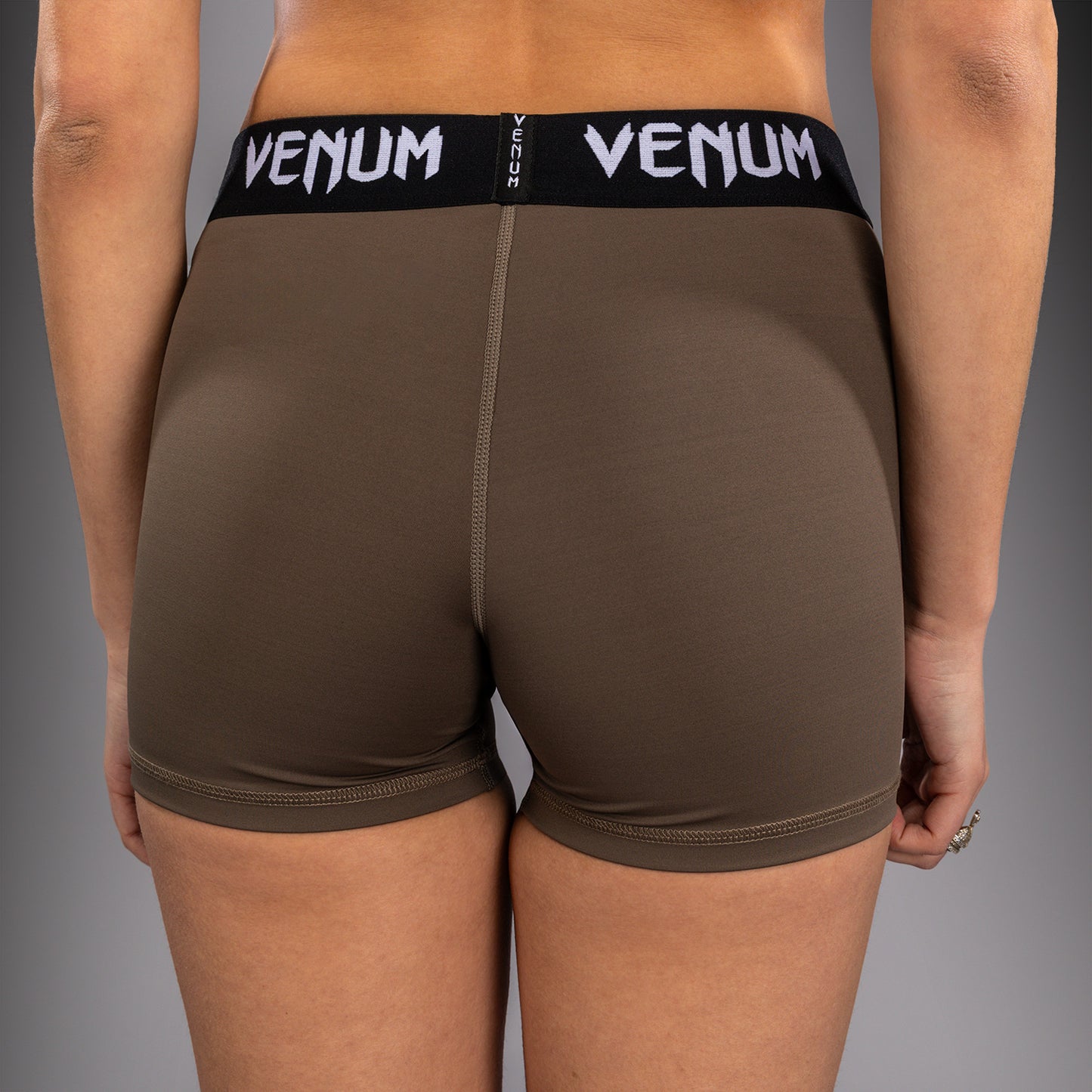 Venum UFC Unity by Venum Authentic Fight Week Damen Funktions-Kompressionsshorts - Braun