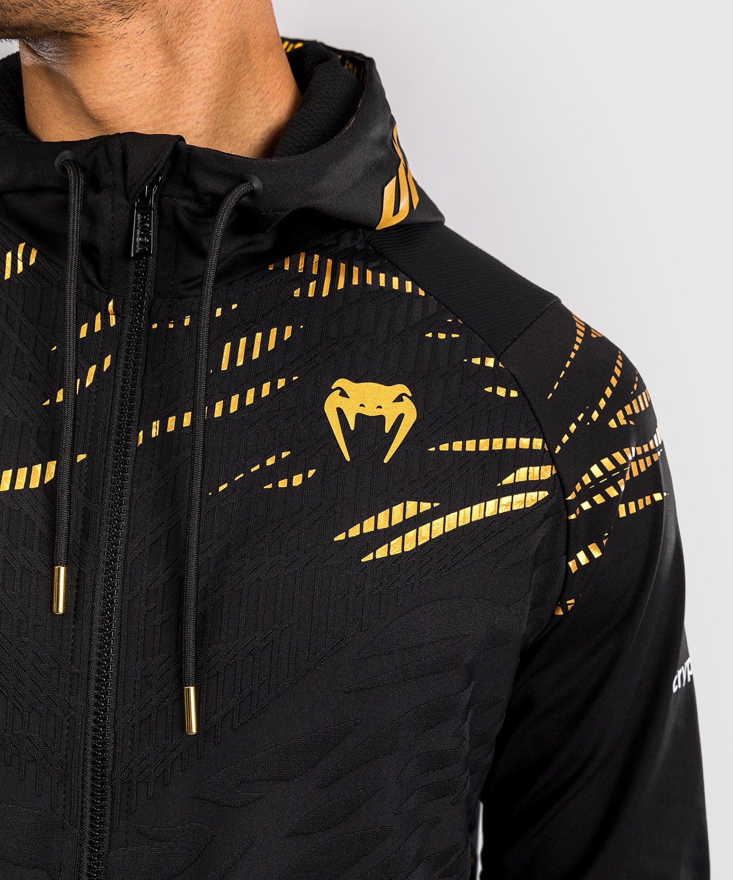 UFC Fusion by Venum Authentic Fight Night Herren Walkout Hoodie - Champion
