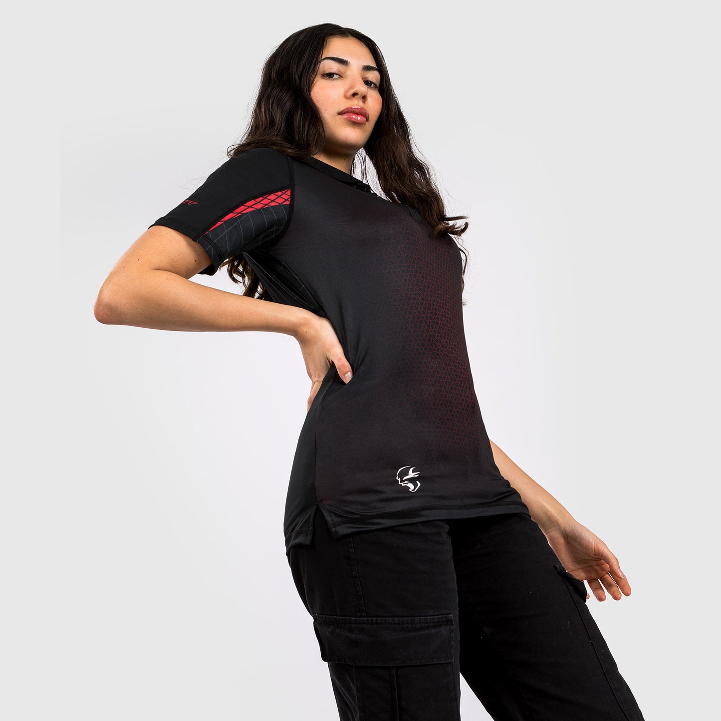 Venum x Dodge Banshee Dry Tech Polo für Frauen - Schwarz