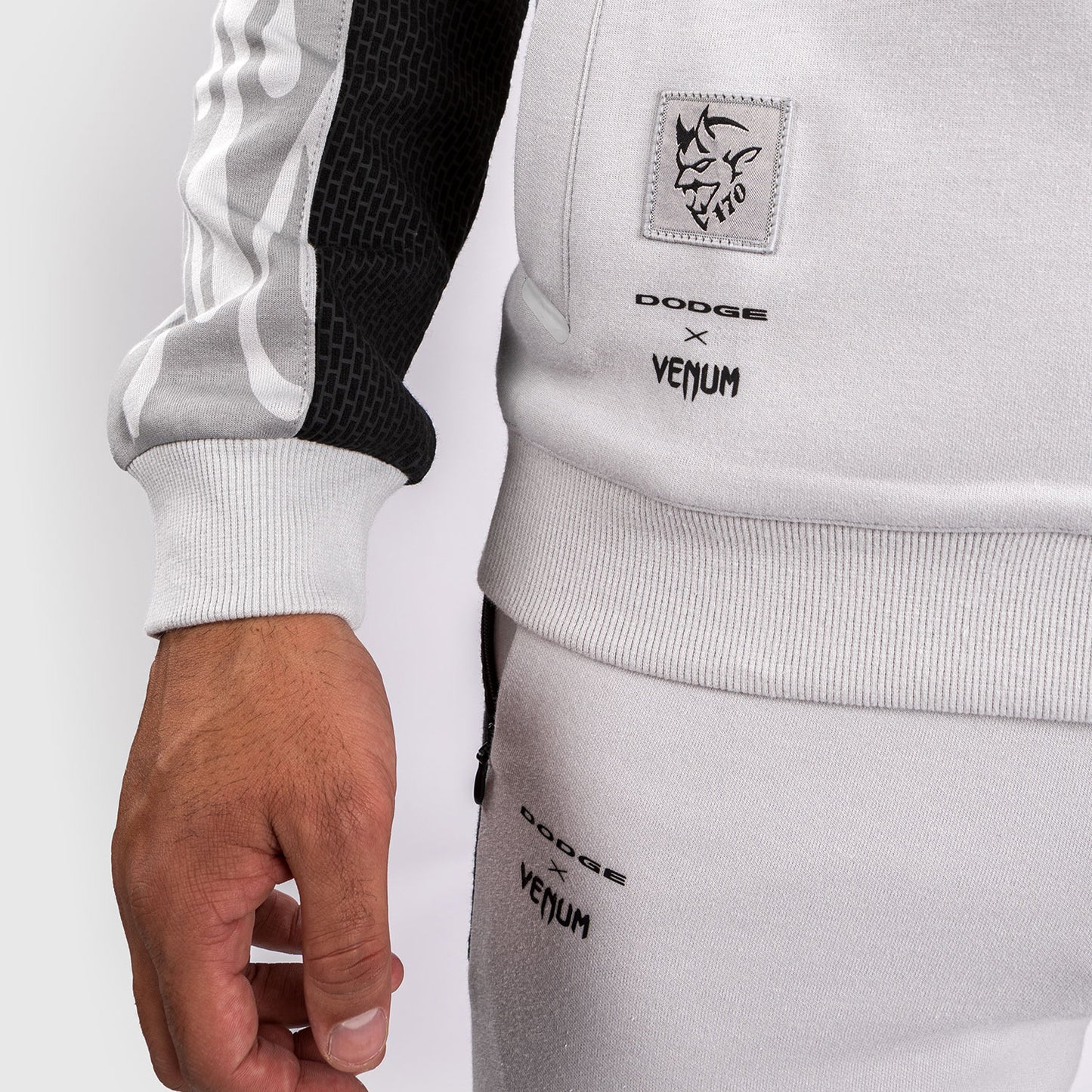 Venum x Dodge Demon 170 Herren-Jacke mit durchgehendem Reißverschluss - Grau