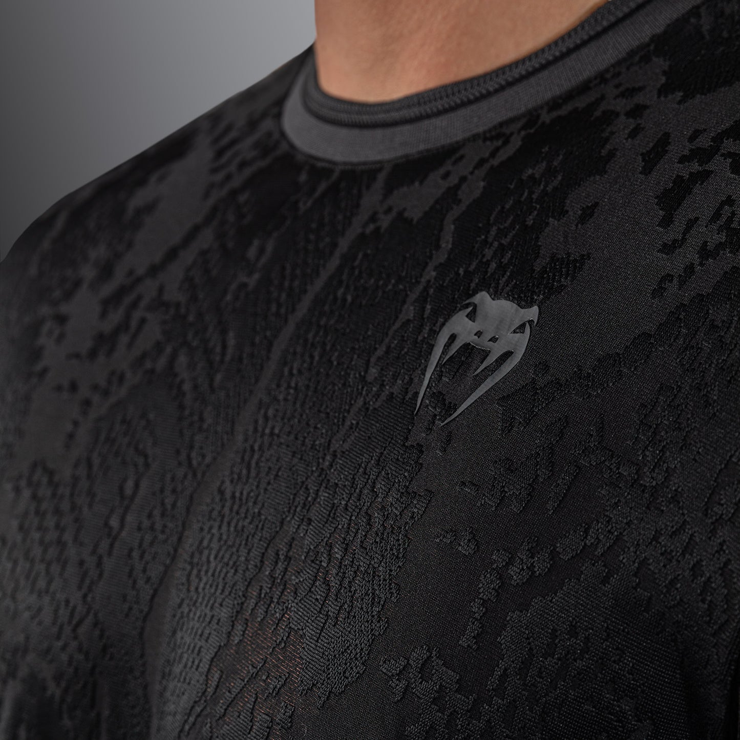 Venum Aegis Dry-Tech-T-Shirt – Schwarz