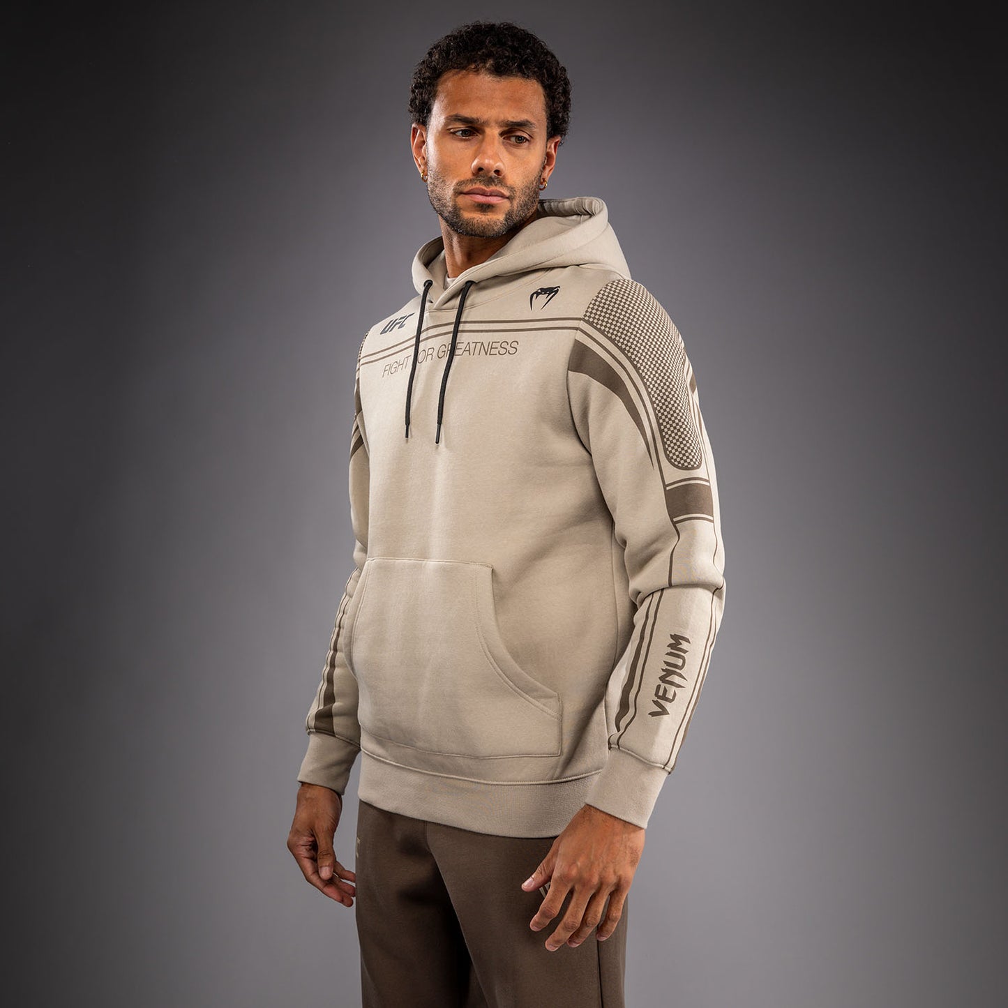 Venum UFC Unity by Venum Authentic Fight Week Herren-Kapuzenpullover - Sand