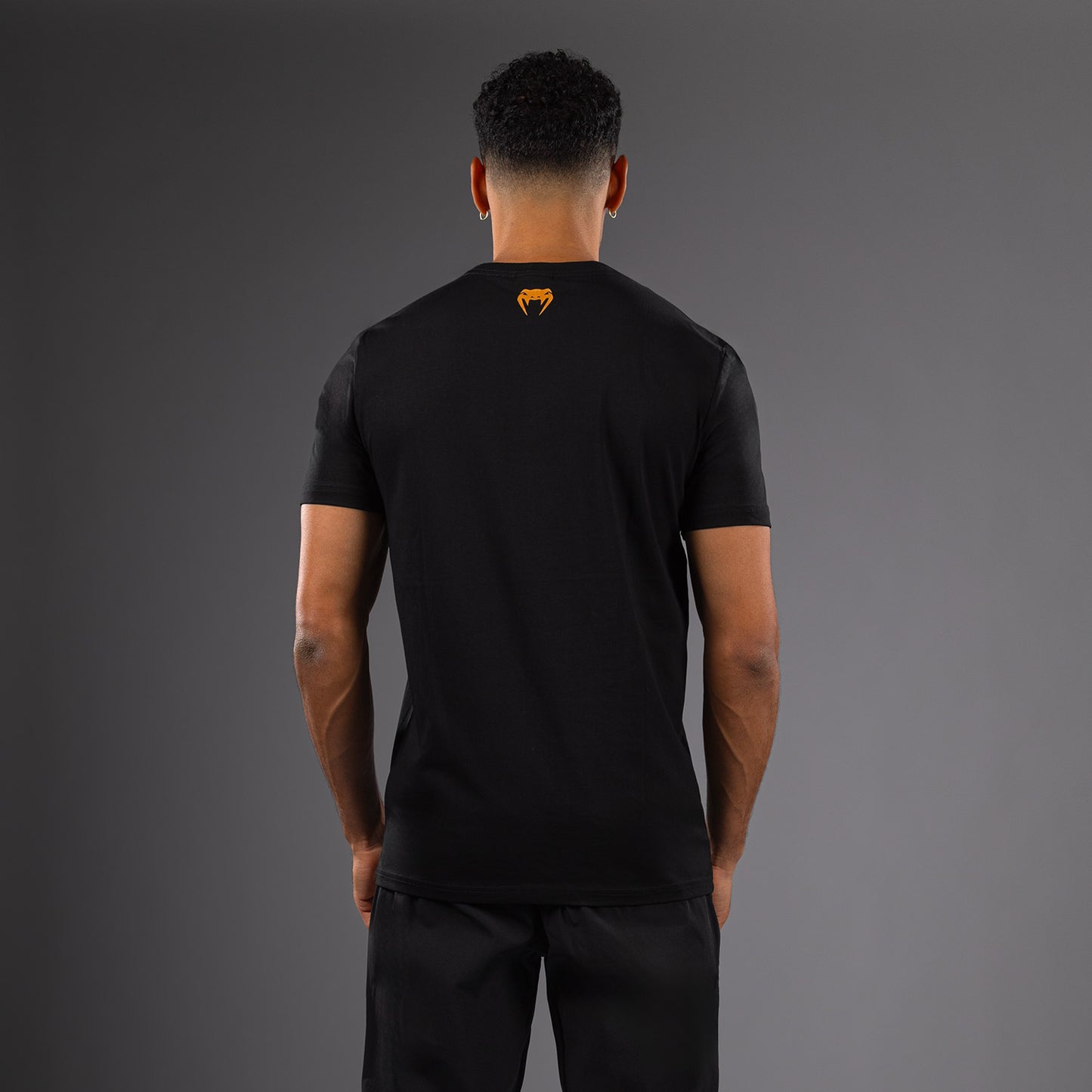 Venum x Topuria Unmatched Edition T-Shirt - Schwarz/Gold