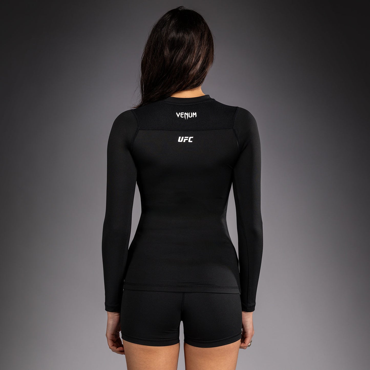 Venum UFC Unity by Venum Authentic Fight Week Damen Funktions-Rashguard Langarm - Schwarz