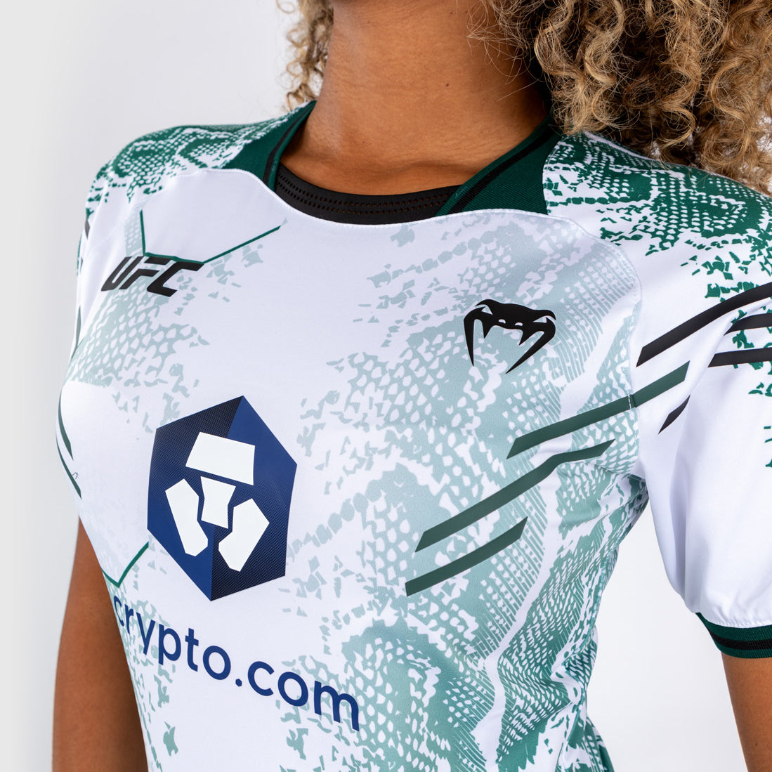 UFC Adrenaline by Venum Authentic Fight Night Damen Walkout Trikot - Emerald Edition - Weiß/Grün