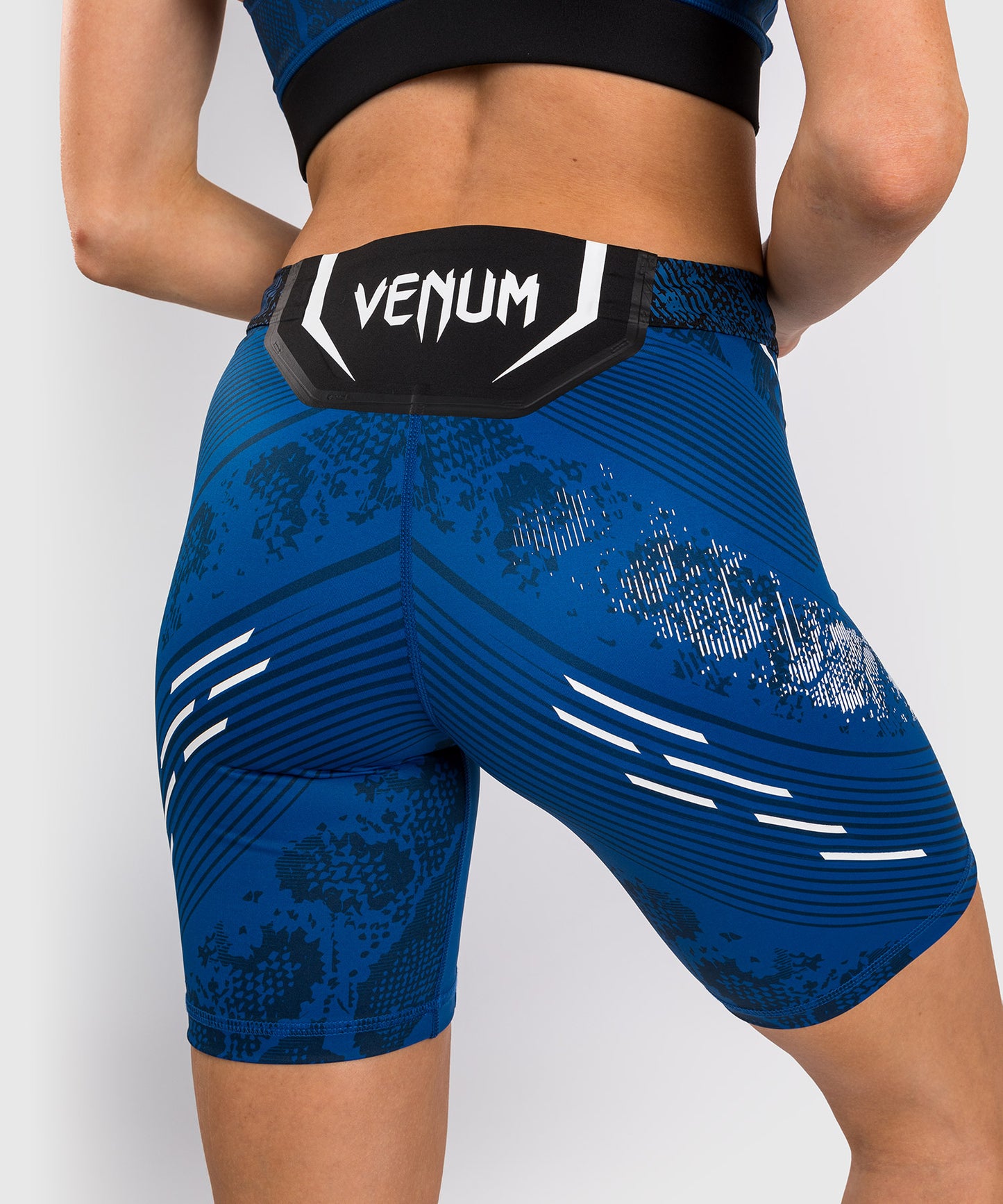 UFC Adrenaline by Venum Authentic Fight Night Vale Tudo Short für Frauen - Lange Passform - Blau