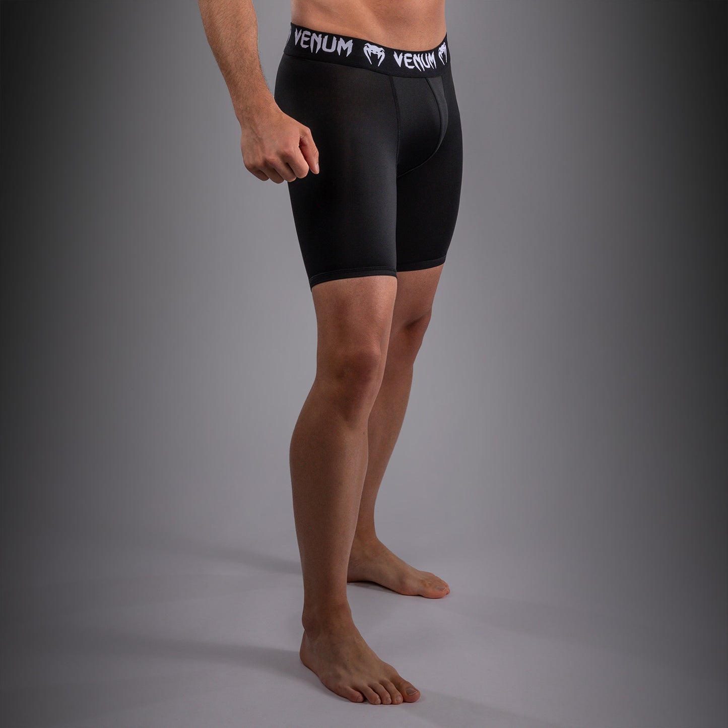 Venum UFC Unity by Venum Authentic Fight Week Herren Funktions-Kompressionsshorts - Schwarz