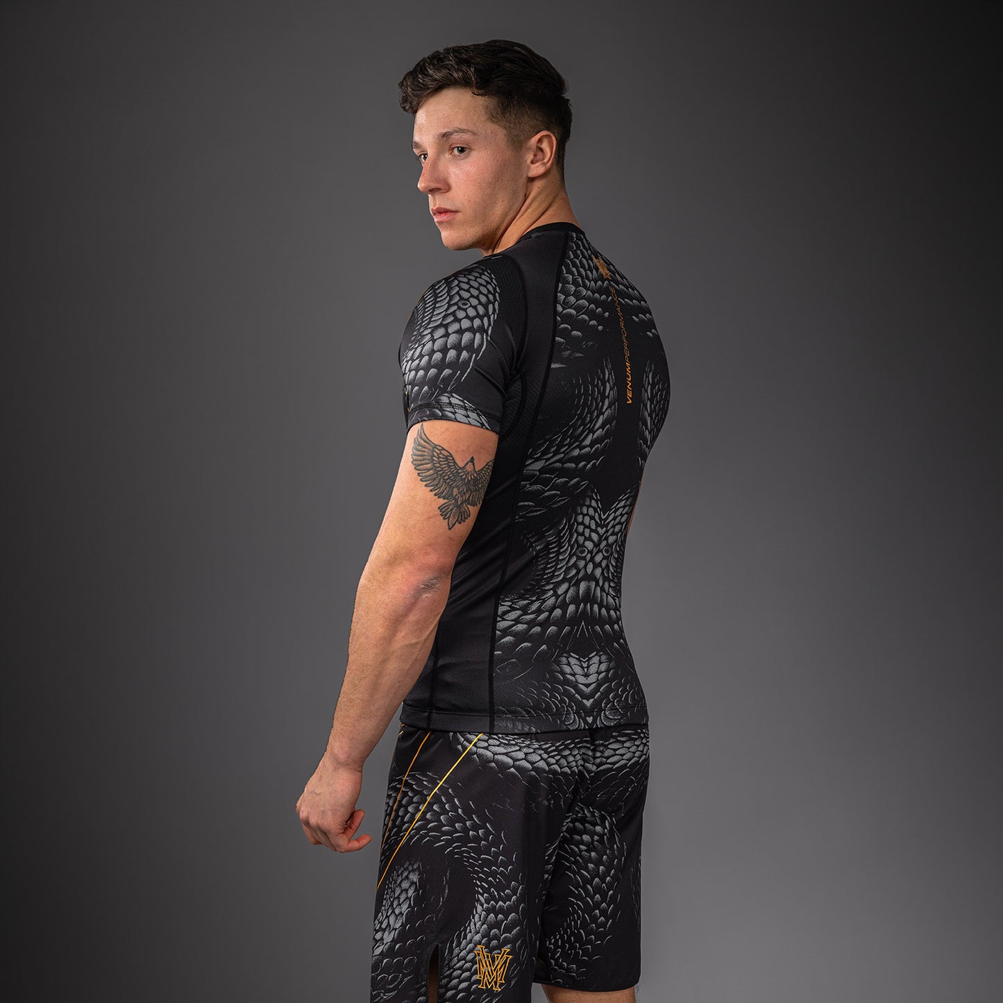Venum Matupa Kurzarm Rashguard - Schwarz/Grau/Gold