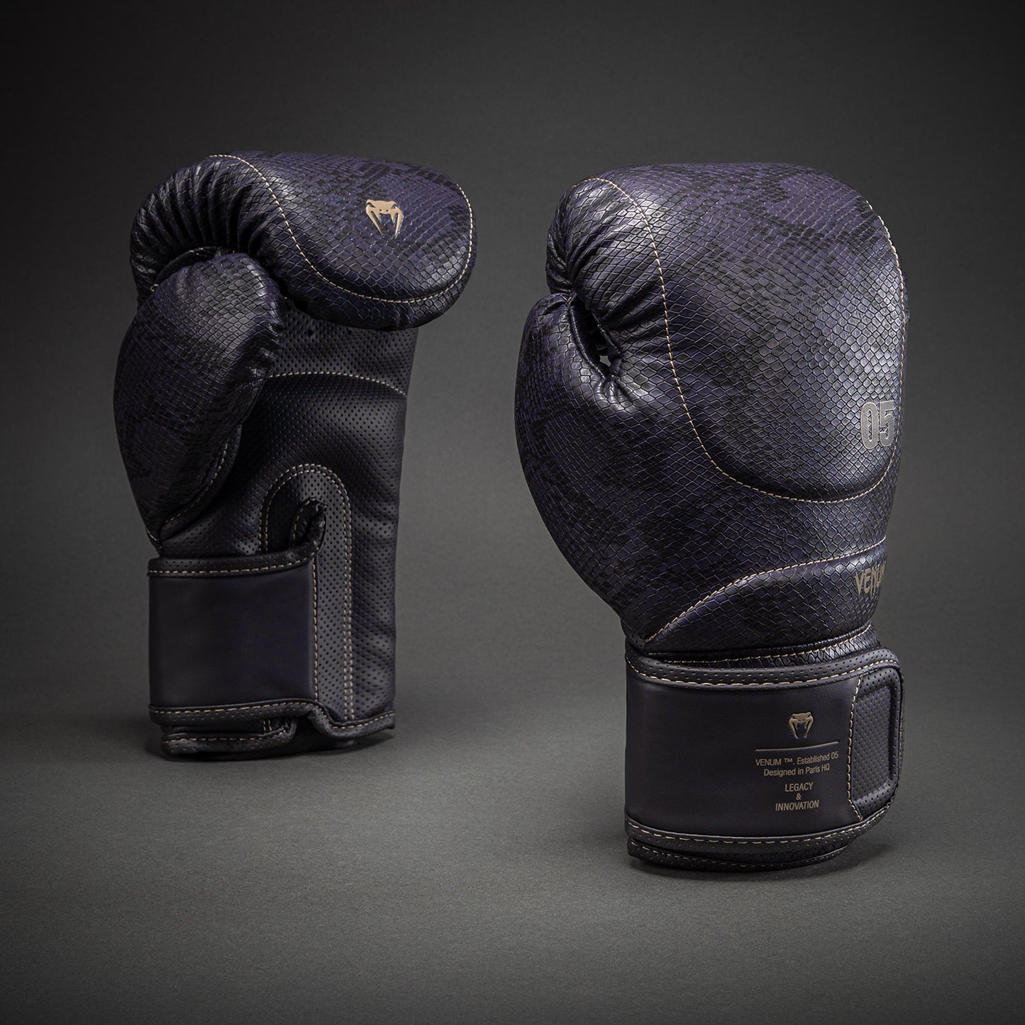 Venum Impact Evo Scales Boxhandschuhe – Dunkellila
