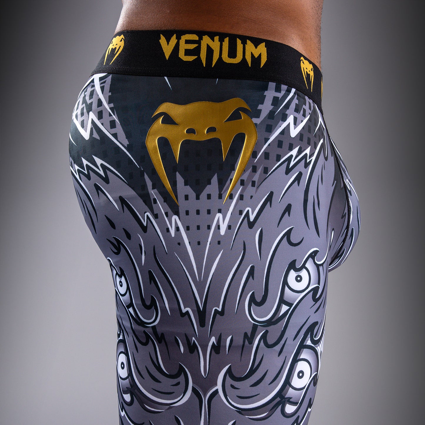 Venum Wolf Atak Spats – Schwarz/Grau