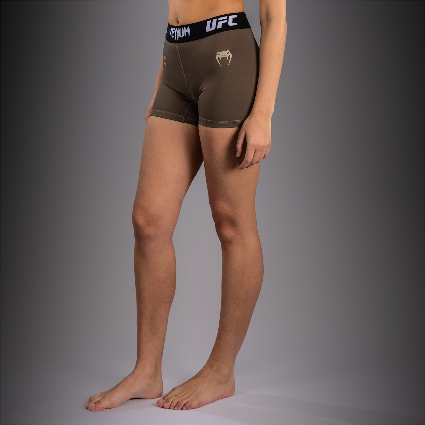 Venum UFC Unity by Venum Authentic Fight Week Damen Funktions-Kompressionsshorts - Braun