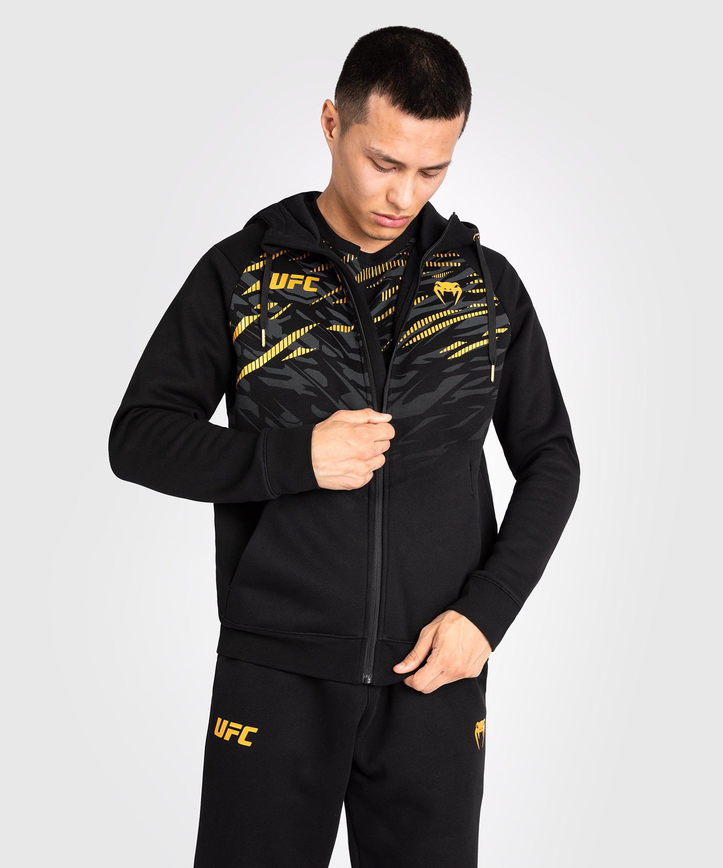 UFC Fusion by Venum Replica Herren Zip Hoodie - Champion