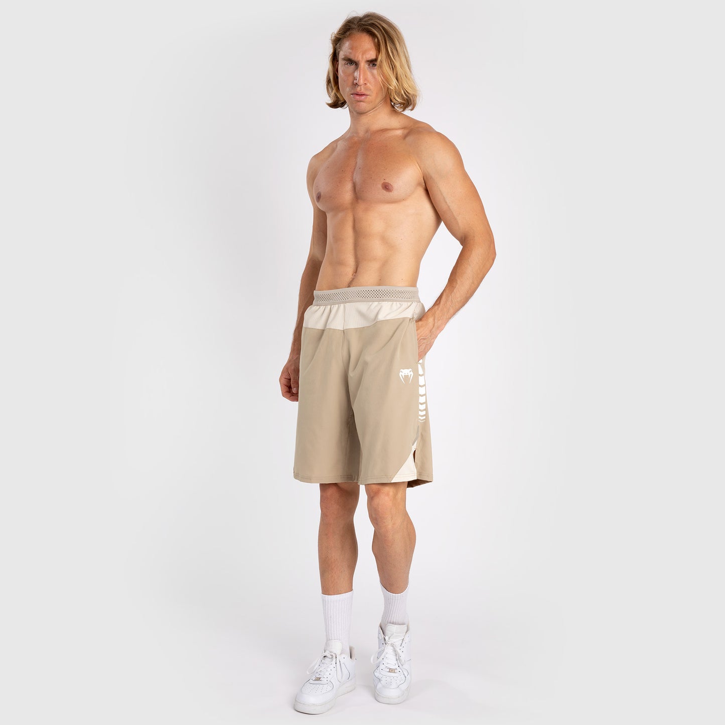 Venum Tempest Herren Trainingsshorts - Beige/Sand