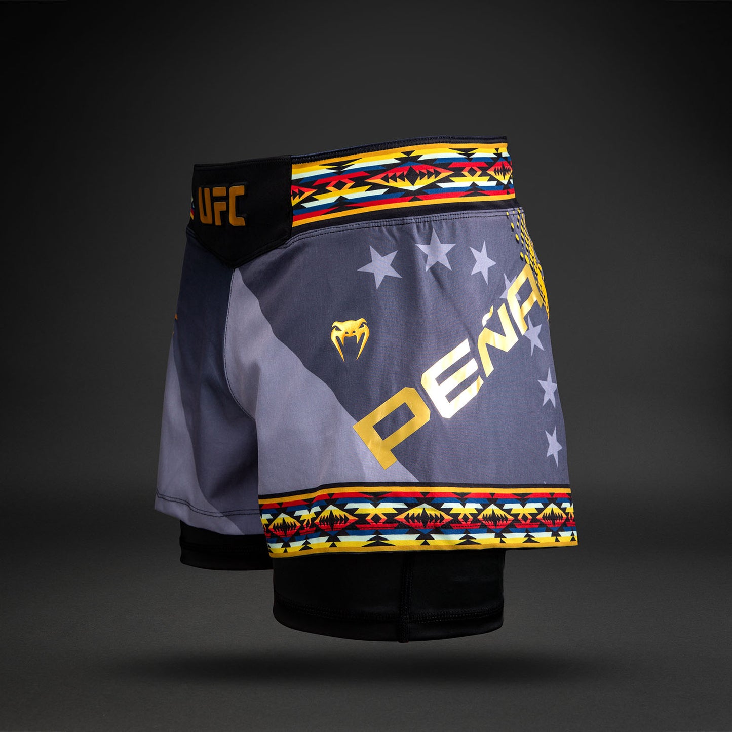 UFC Unrivaled by Venum Julianna Peña Frauen kurz Fit Fight Short - Schwarz