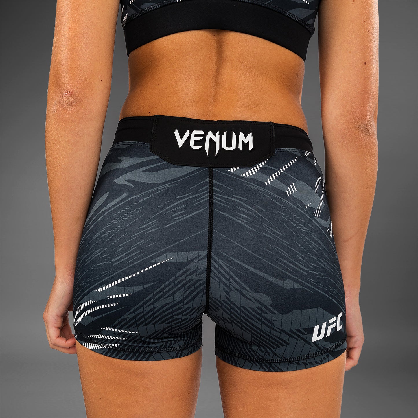 UFC Fusion by Venum Authentic Fight Night Damen Vale Tudo Short - Short Fit - Schwarz