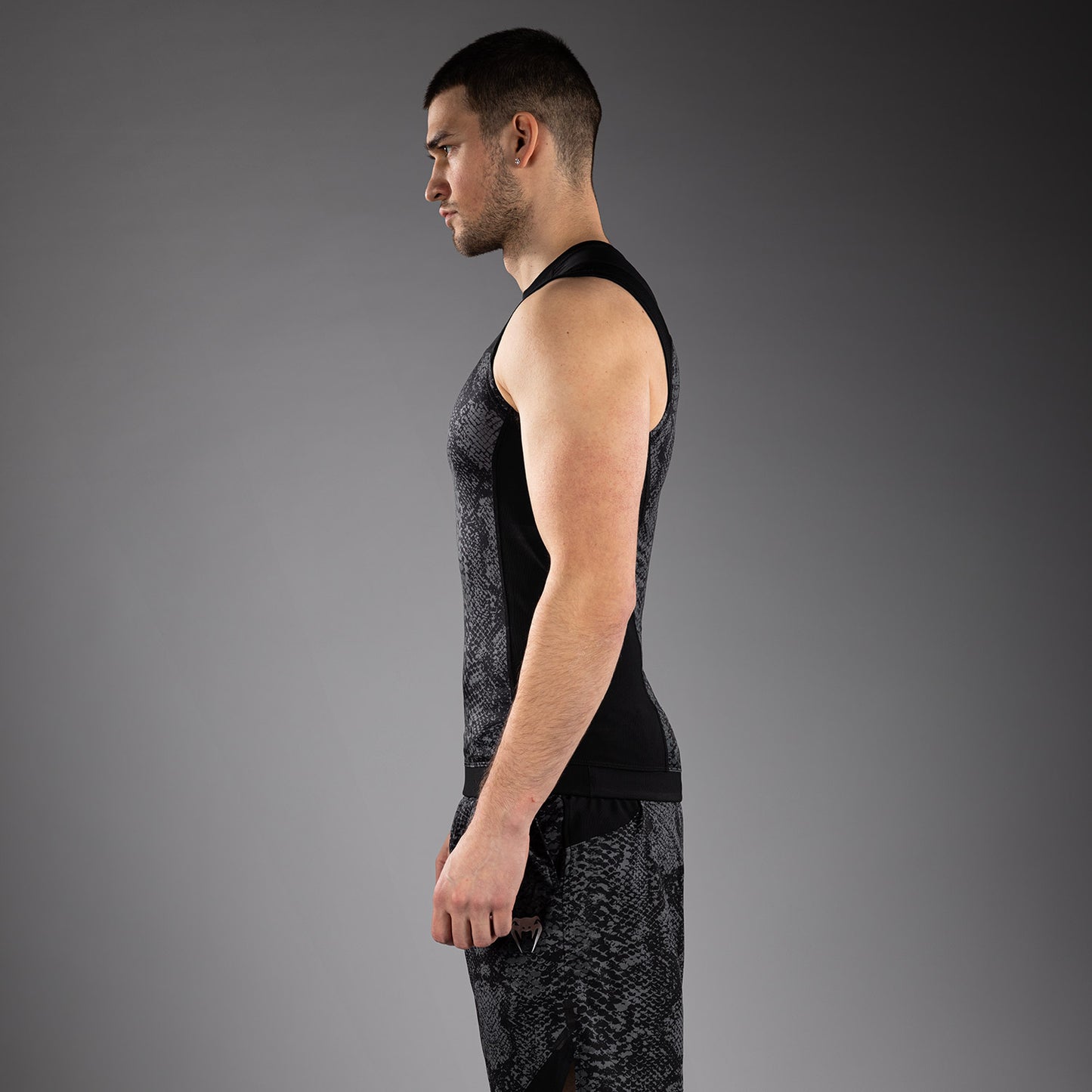 Venum G-Fit Scales Ärmelloses Rashguard – Schwarz/Anthrazitgrau