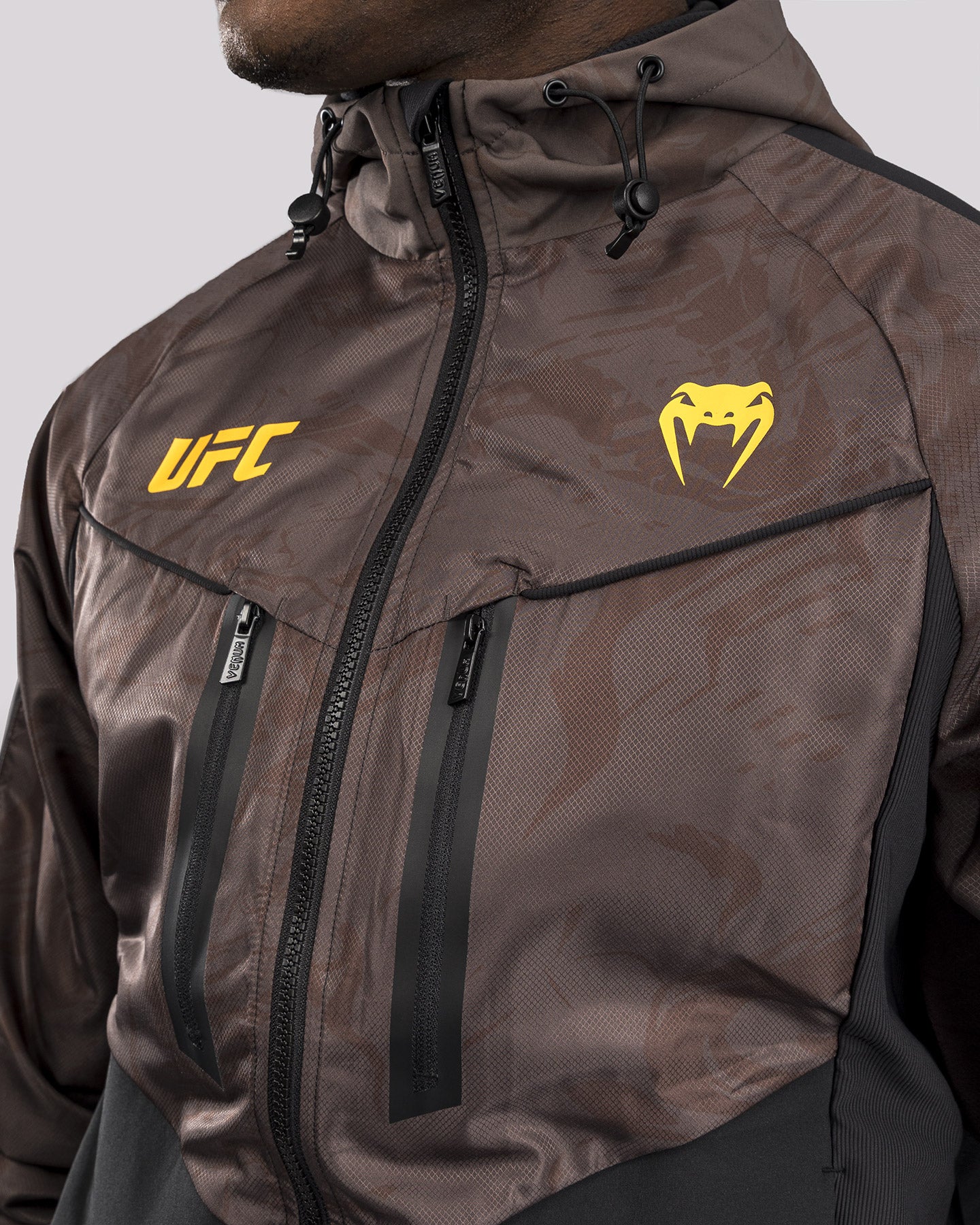 UFC Fusion by Venum Fight Week Herren Zip Hoodie - Erdiges Braun