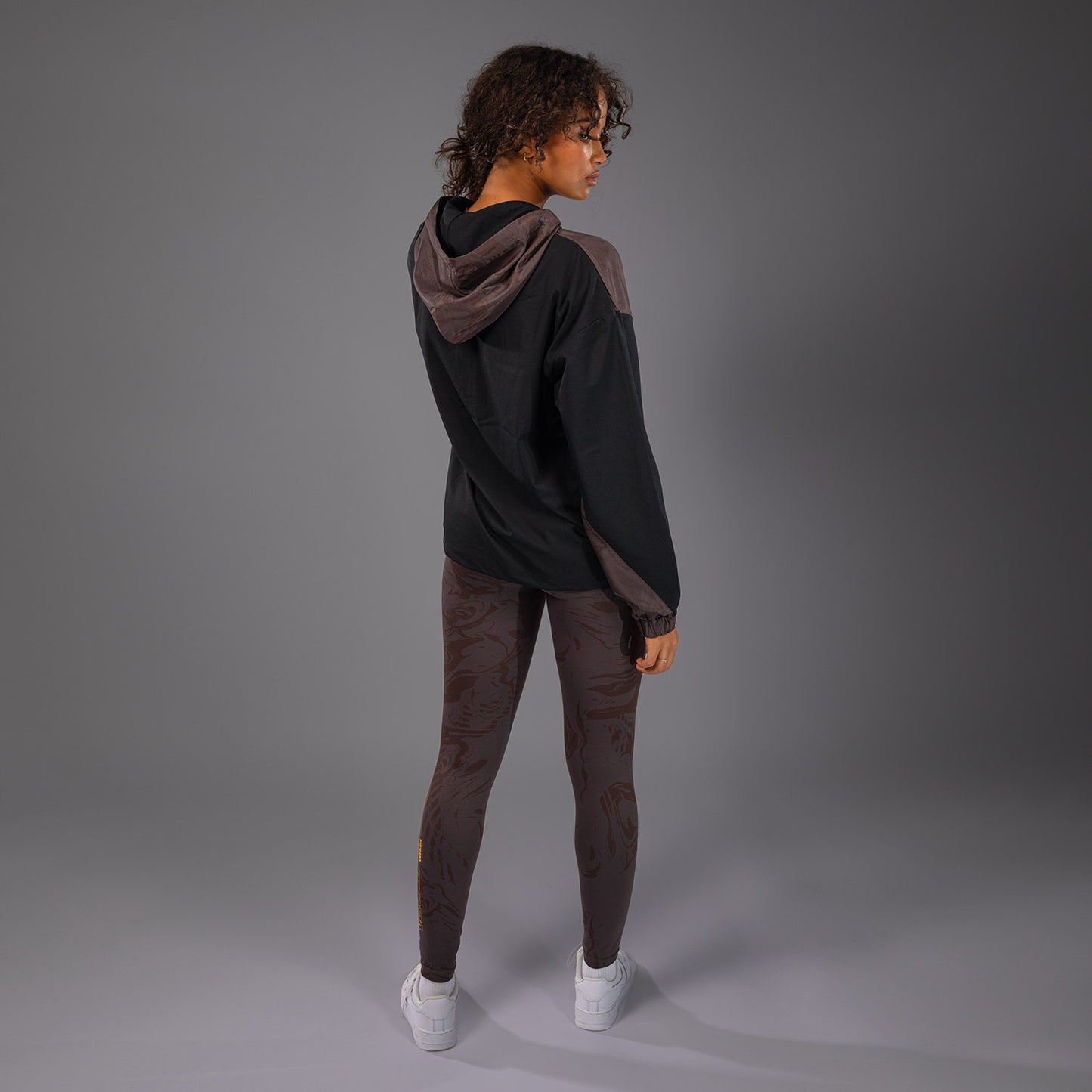 UFC Fusion by Venum Fight Week Damen Zip Hoodie - Erdiges Braun