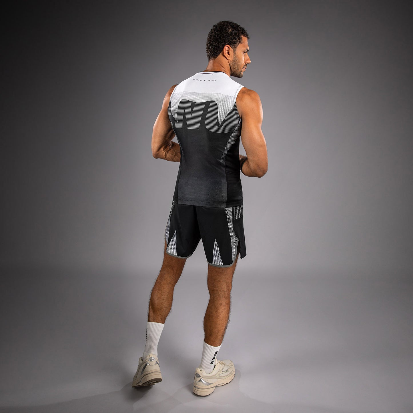 Venum Adrenaline Ärmelloses Rashguard – Schwarz/Silbergrau