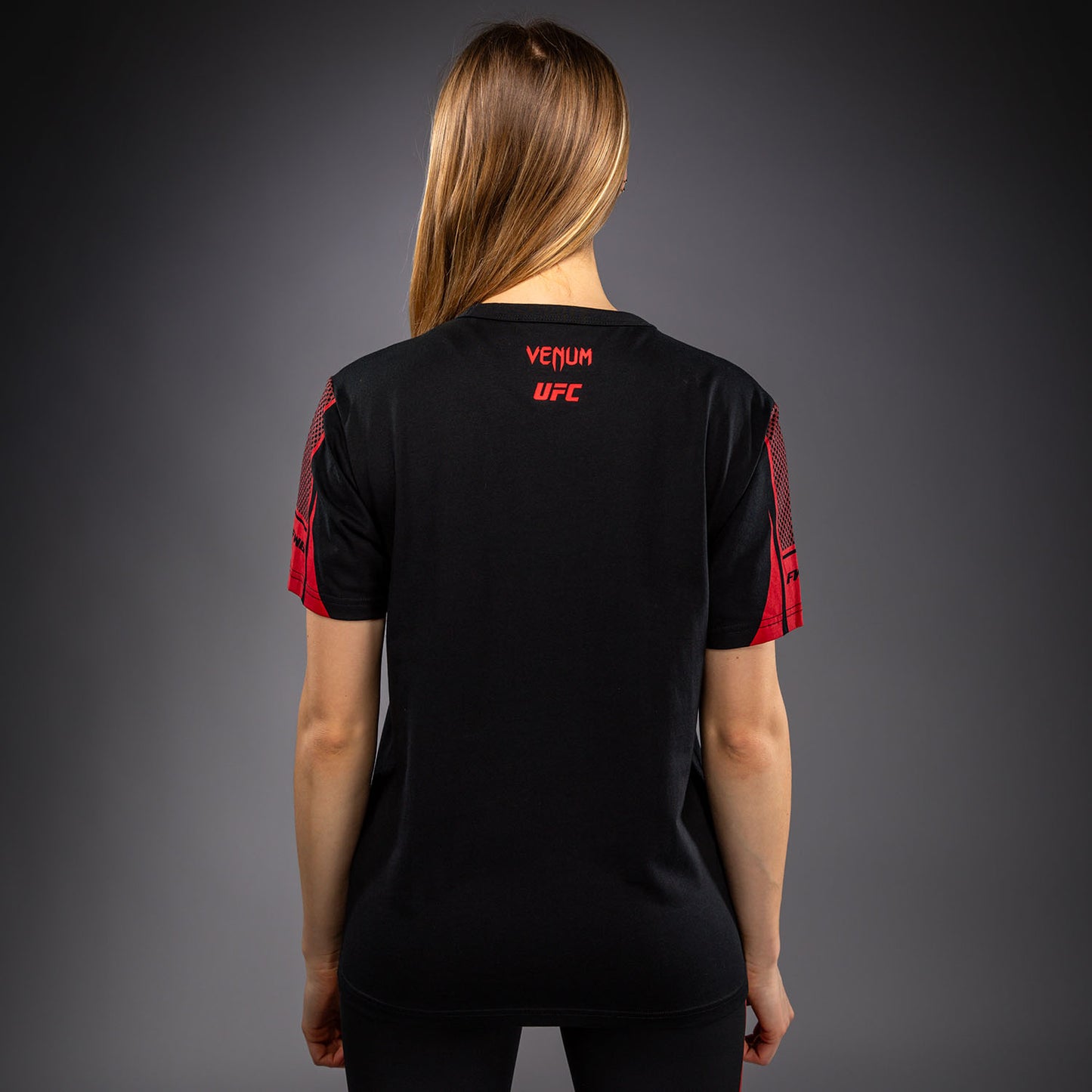 Venum UFC Unity by Venum Authentic Fight Week Damen-Kurzarm-T-Shirt - Schwarz
