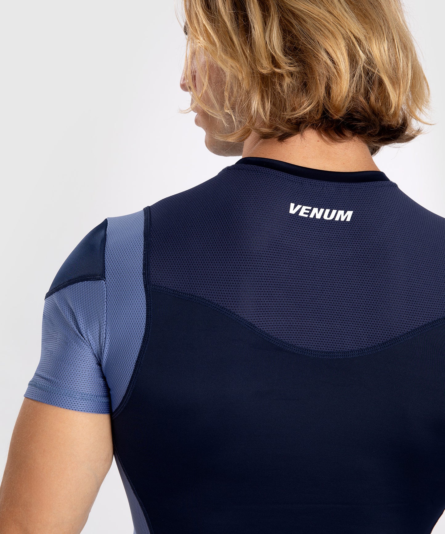 Venum Tempest Herren Kurzarm-Rashguard - Marineblau/Blau