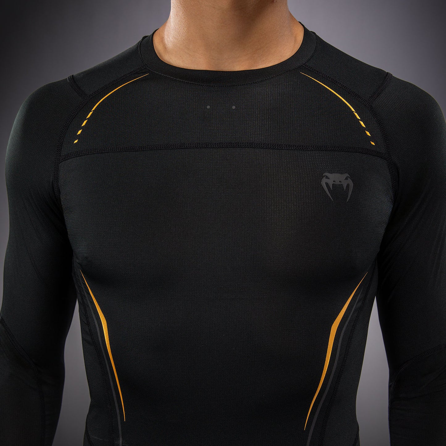 Venum G-Core Langarm Rashguard - Schwarz/Gold