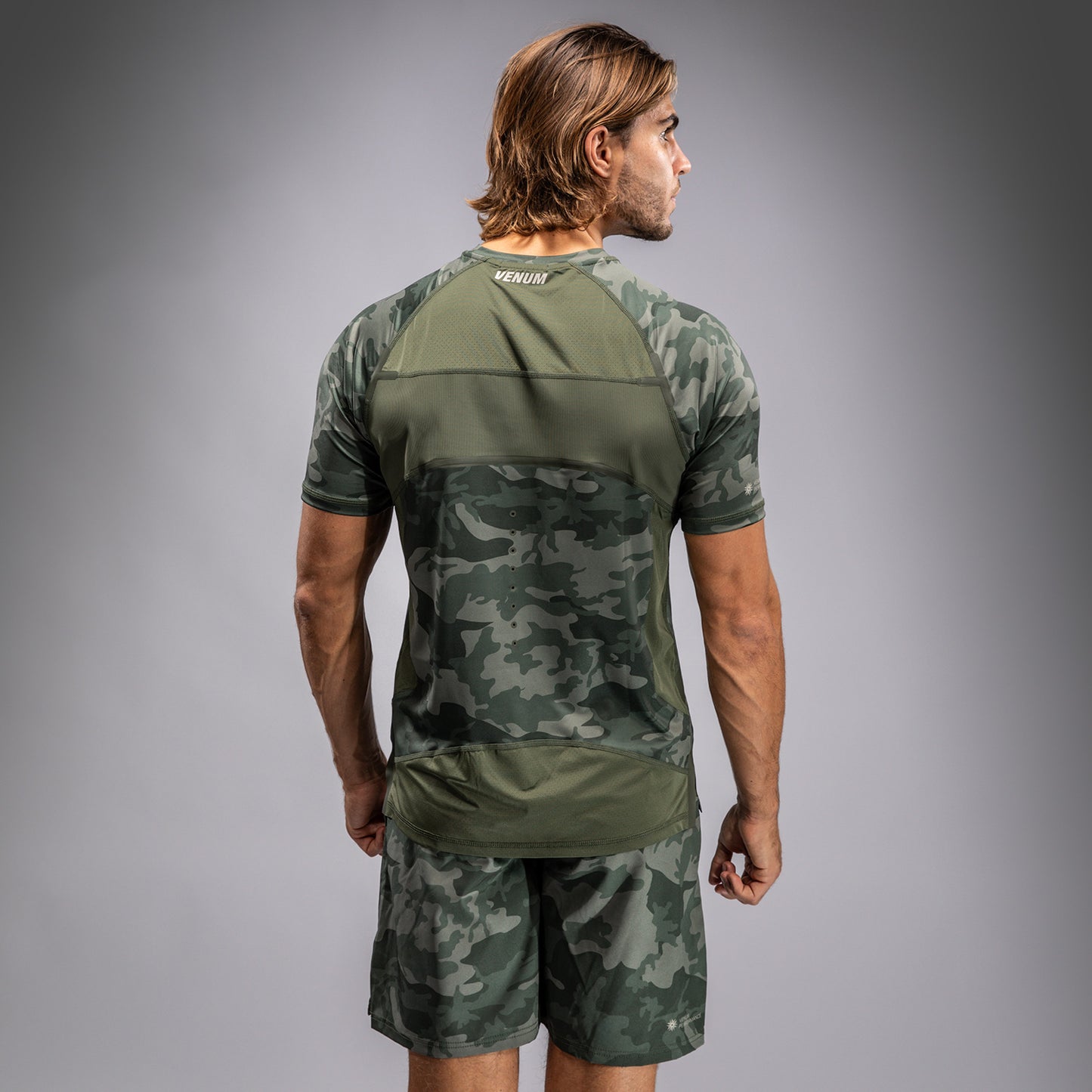 Venum G-Fit Air Herren Dry-Tech T-Shirt - Army Camouflage