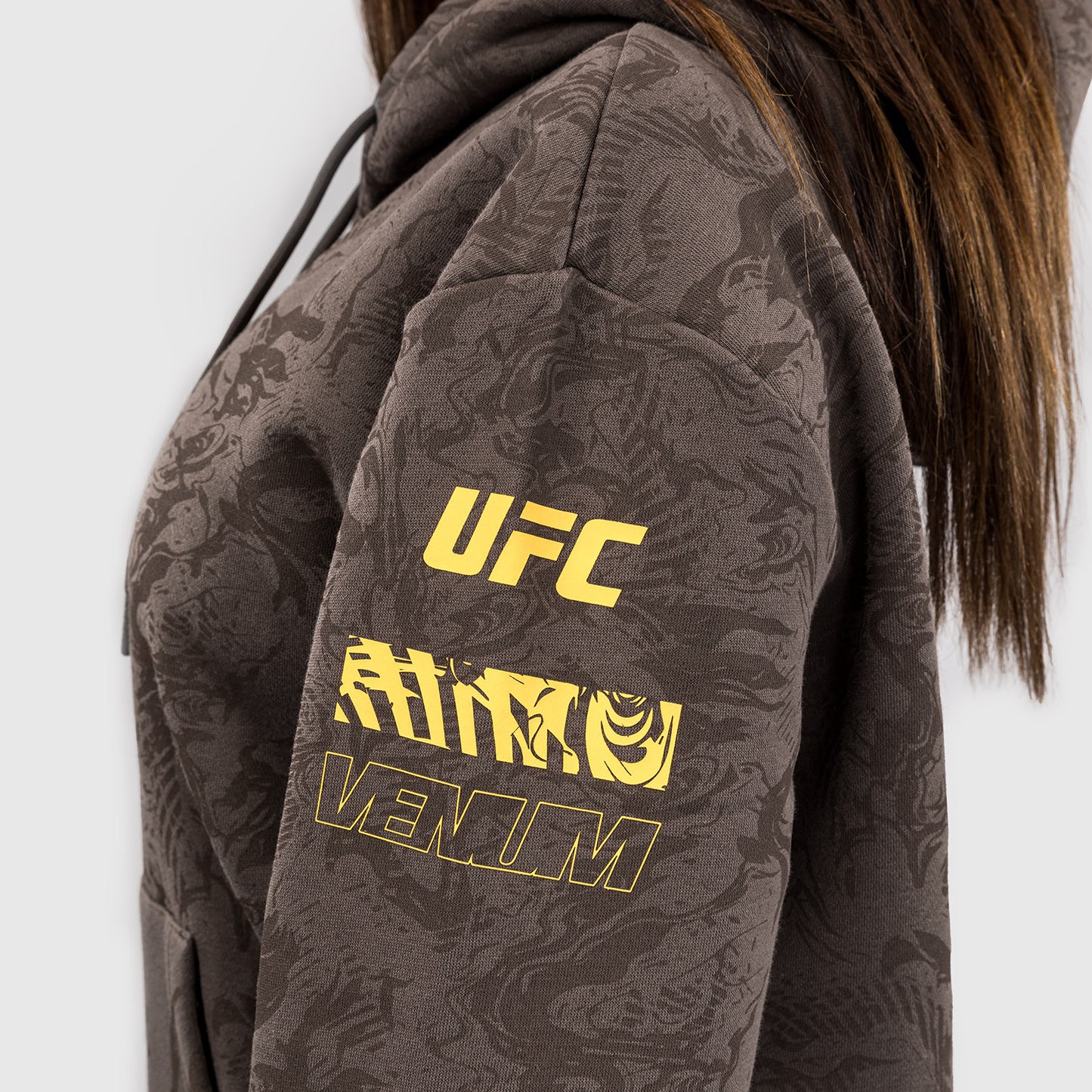 UFC Fusion by Venum Fight Week Damen Pullover Hoodie - Erdiges Braun