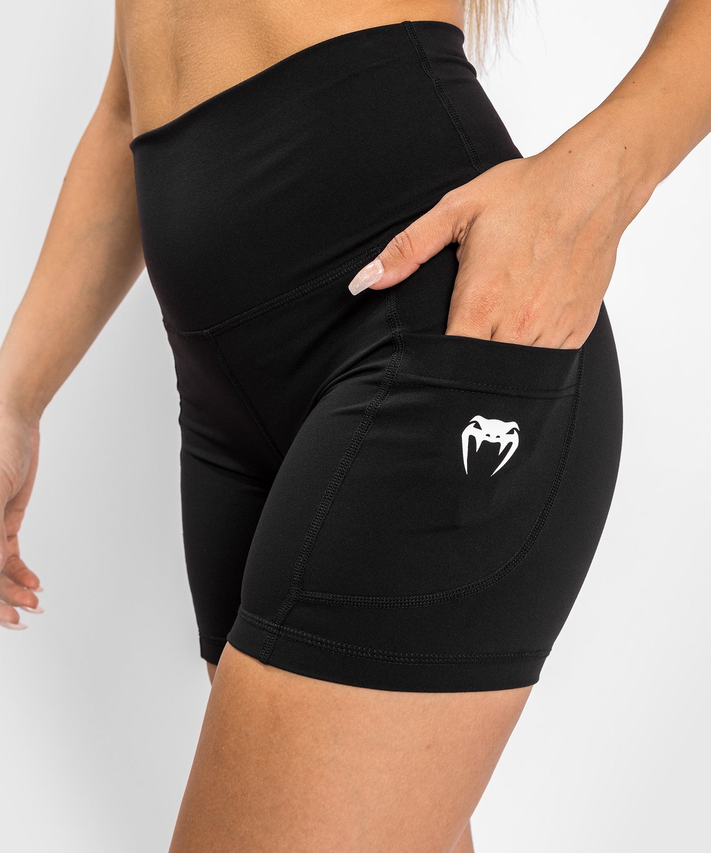 Venum Essential Bike Shorts - Schwarz