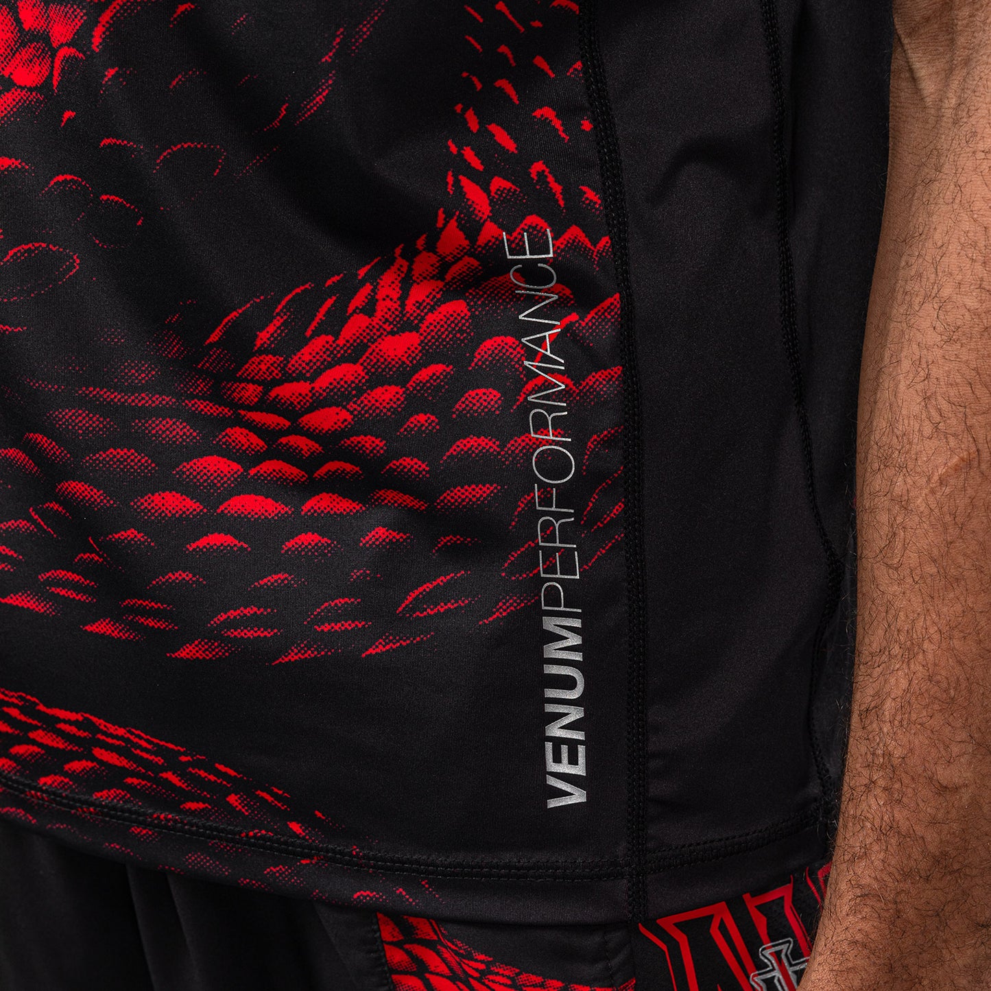Venum Matupa Dry-Tech-T-Shirt - Schwarz/Rot/Silber