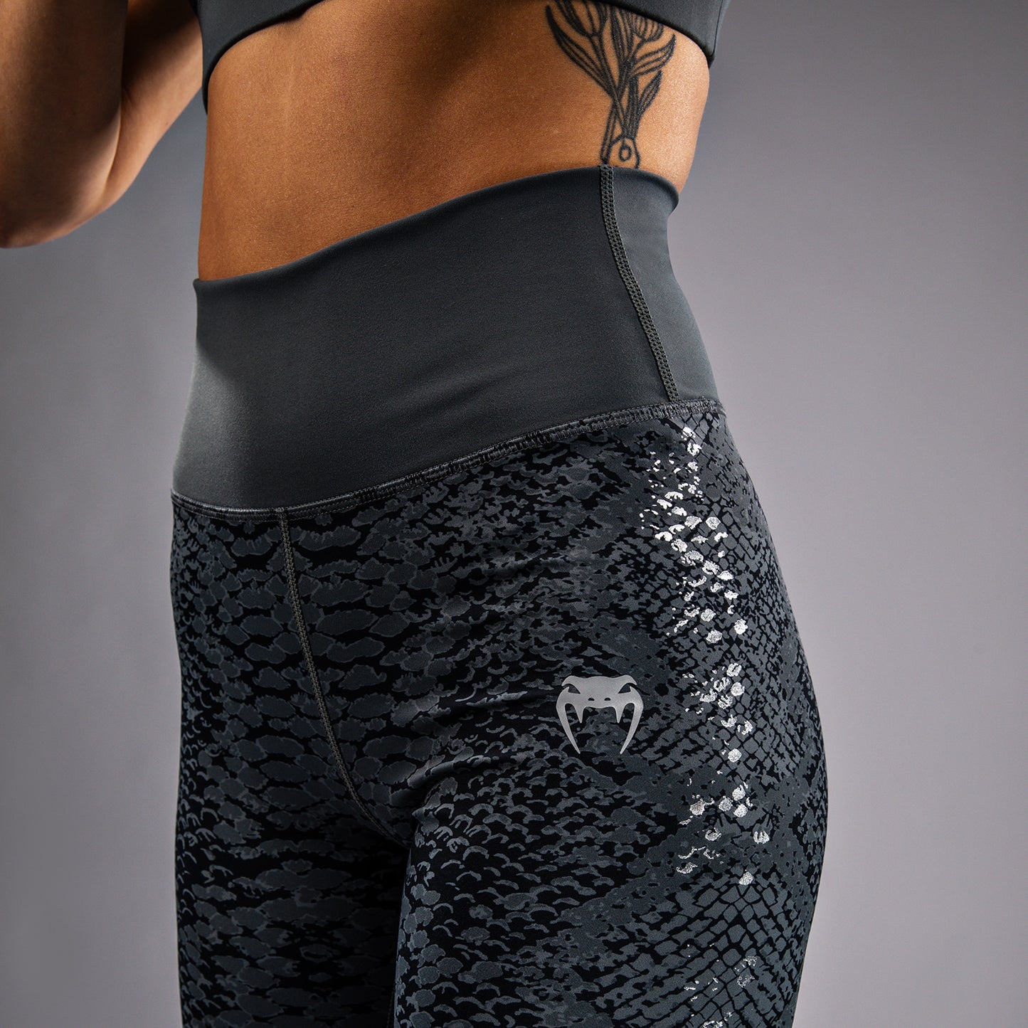 Venum Amazonia Frauen Leggings - Dunkelgrau