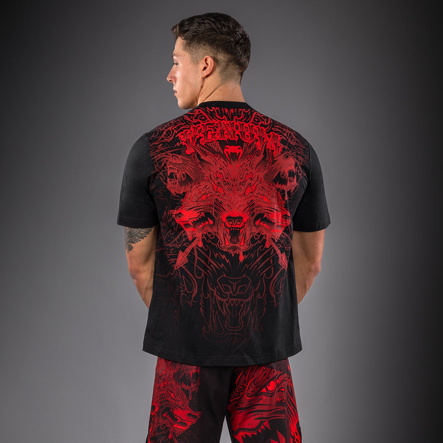 Venum Wolf Atak T-Shirt – Schwarz/Rot