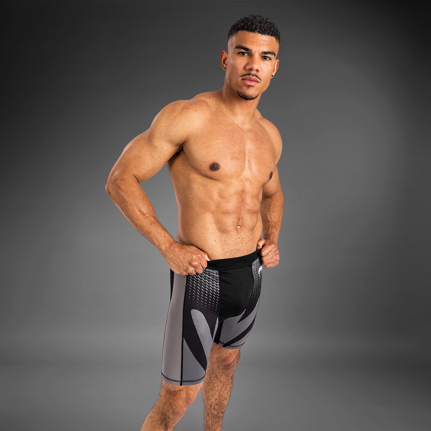 Venum Attack Herren Vale Tudo Short - Schwarz